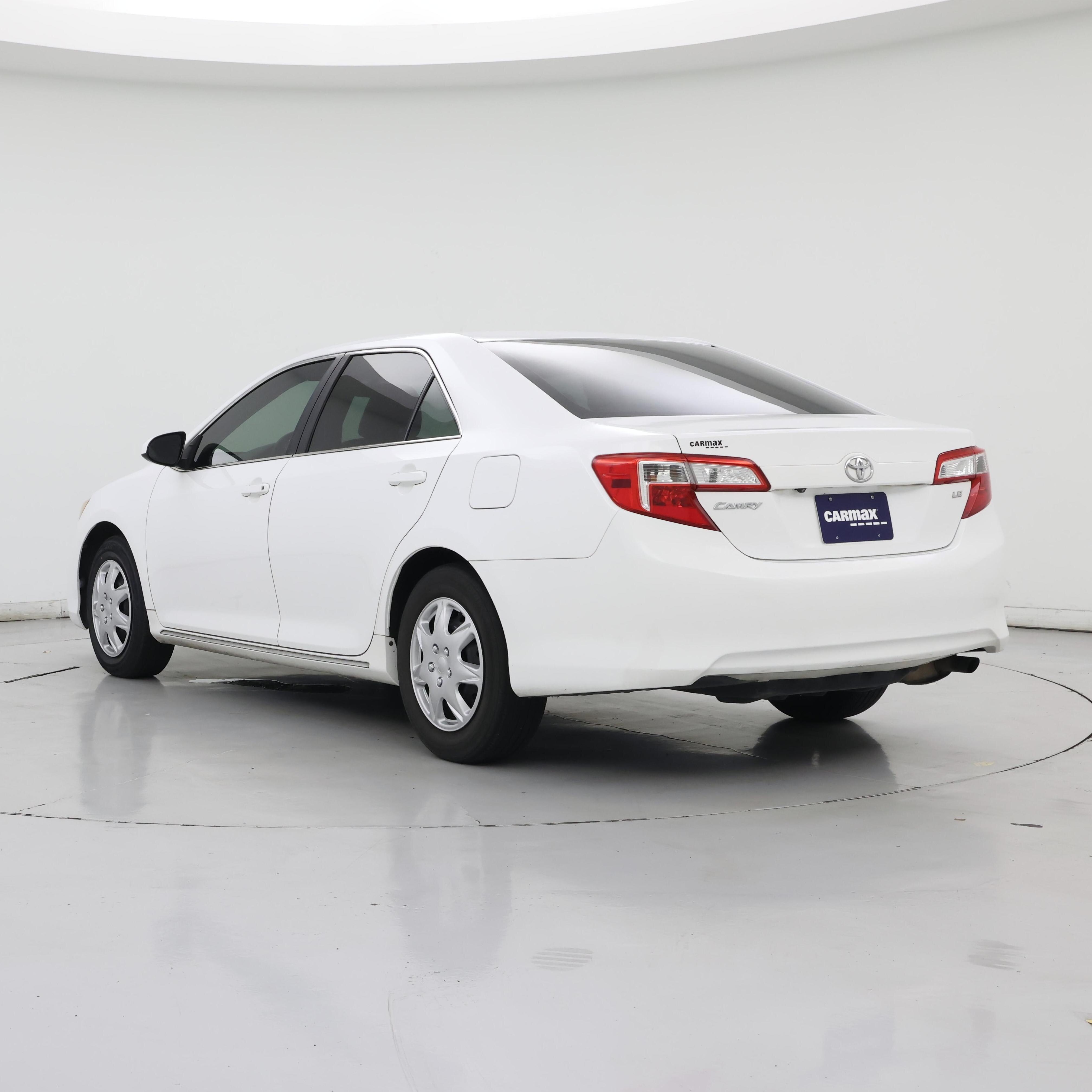 Thumbnail: 2014 Toyota Camry - 2