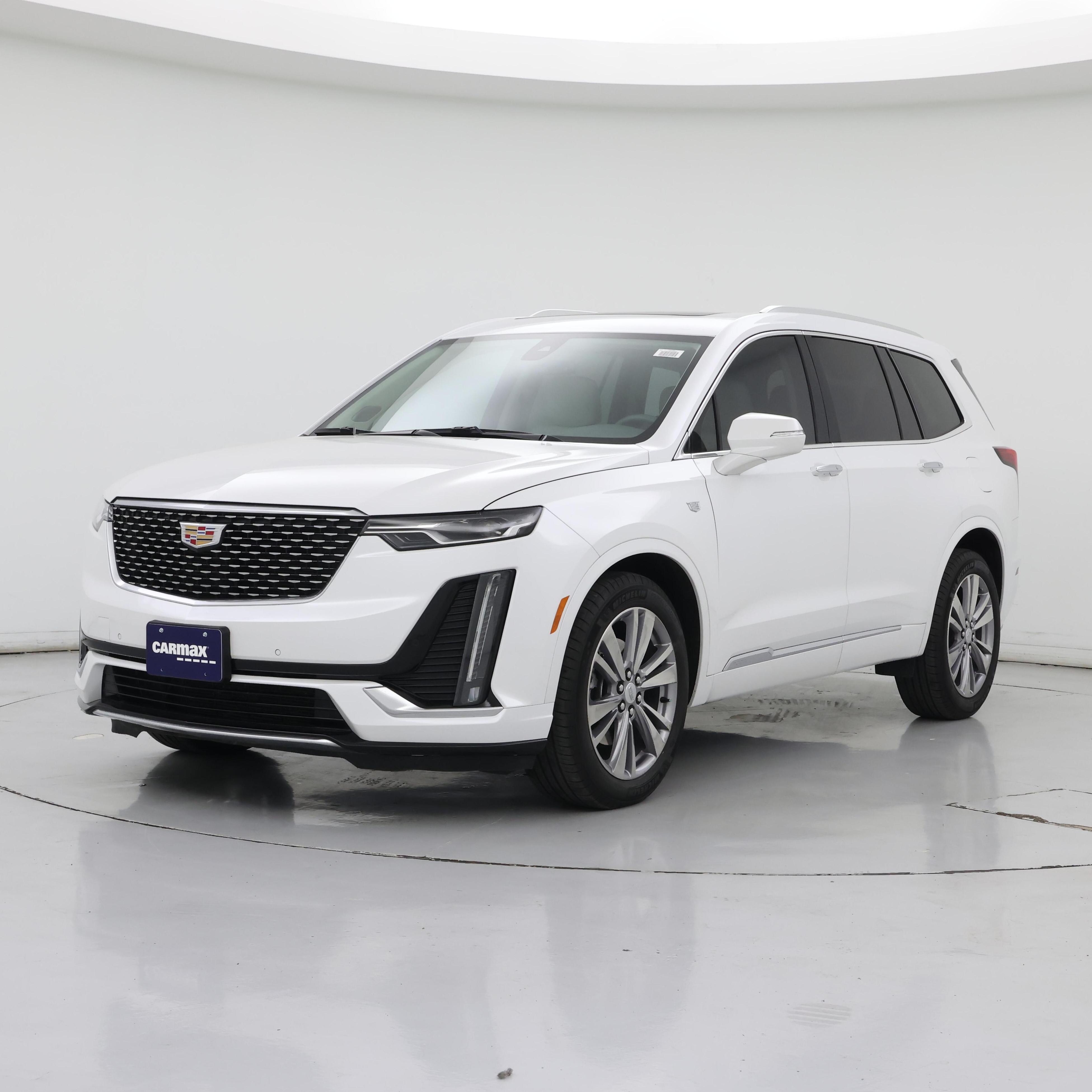 Thumbnail: 2023 Cadillac XT6 - 4