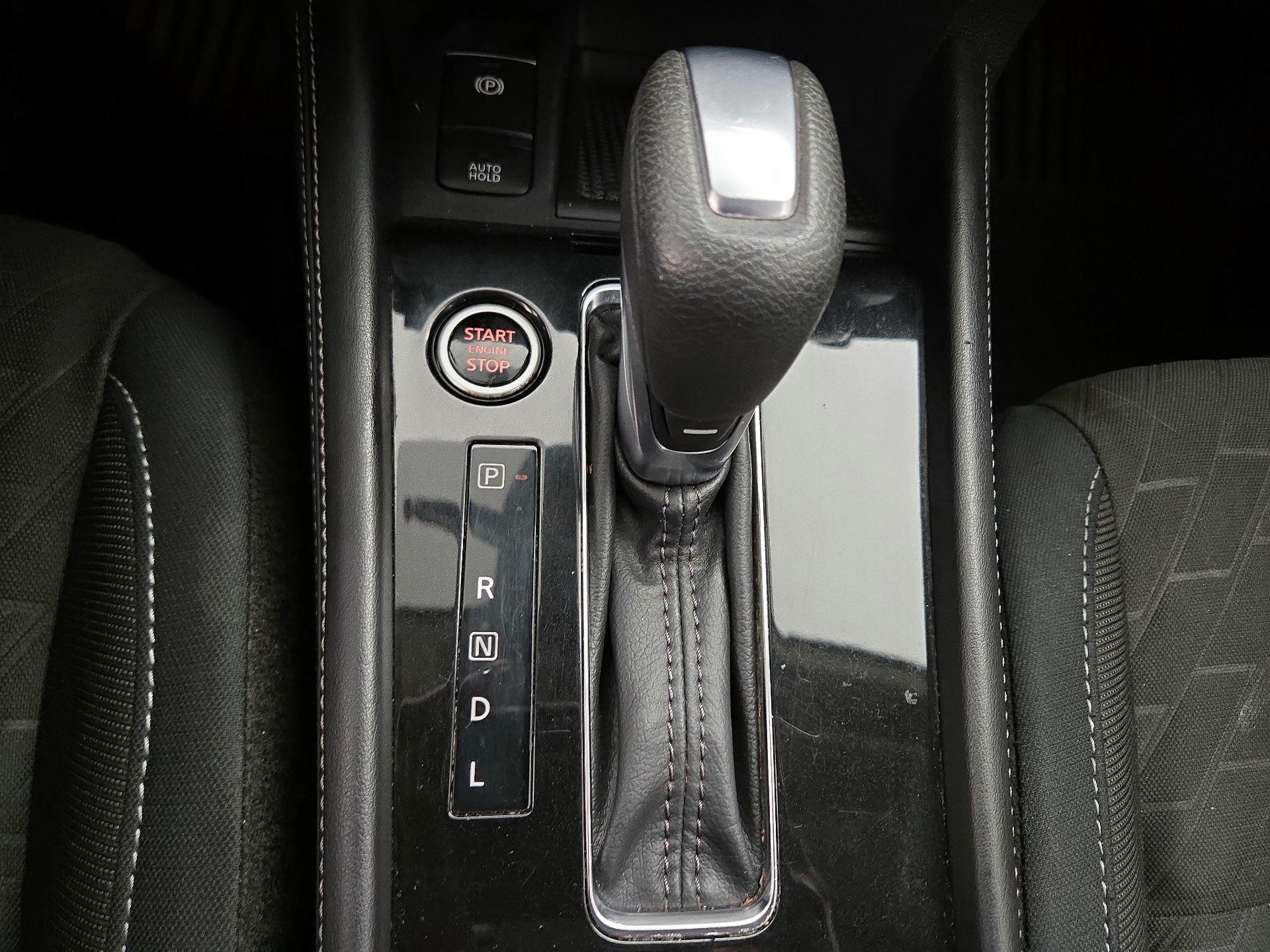 Thumbnail: 2024 Nissan Kicks - 16