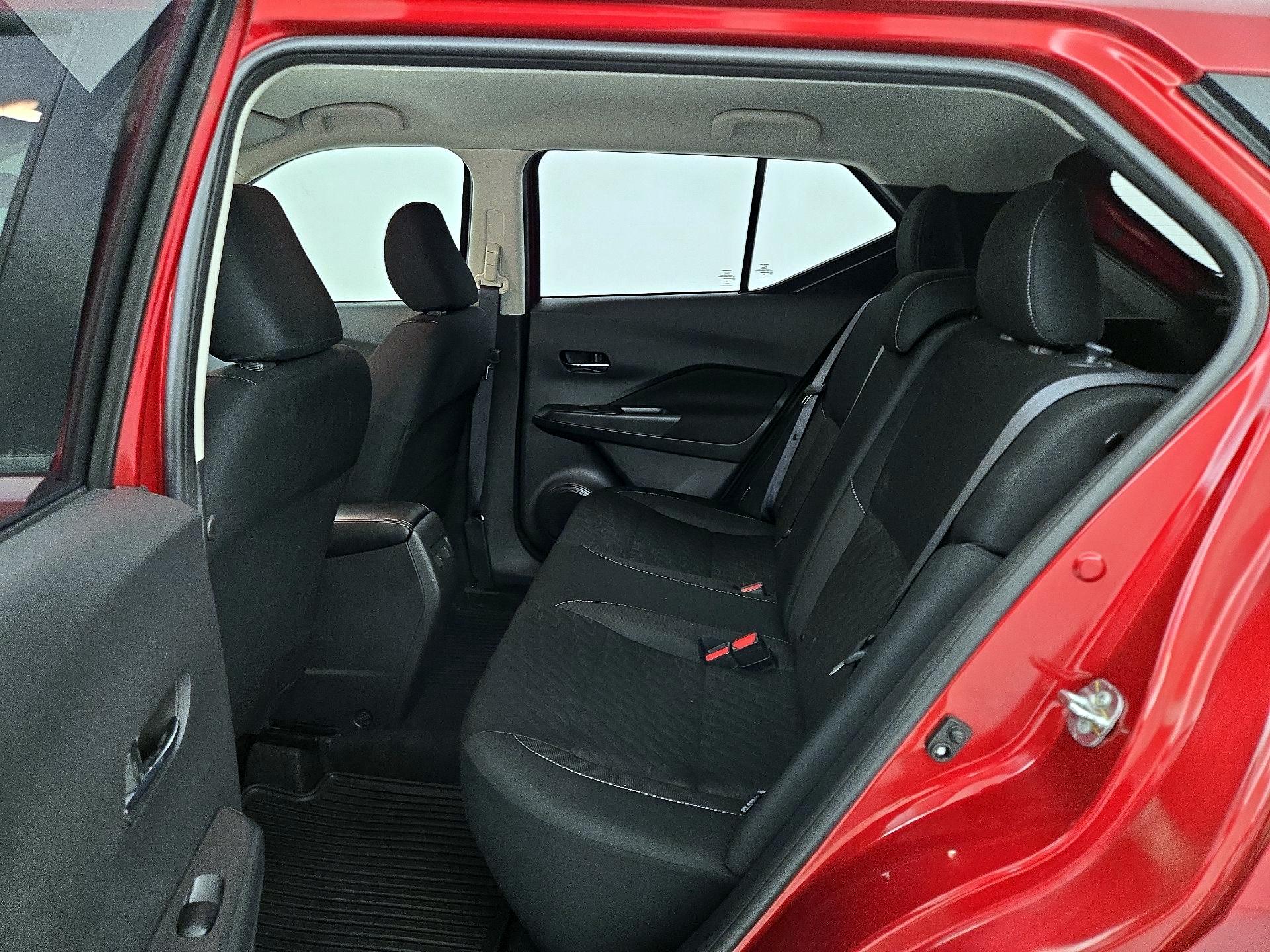 Thumbnail: 2024 Nissan Kicks - 18