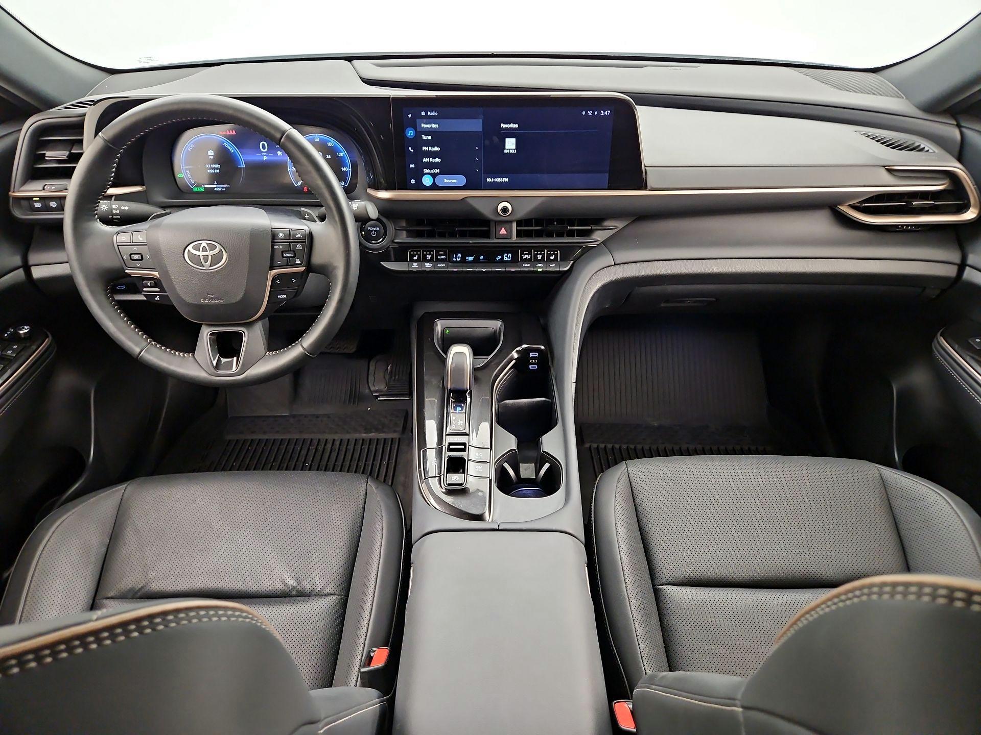 Thumbnail: 2025 Toyota Crown Signia - 9