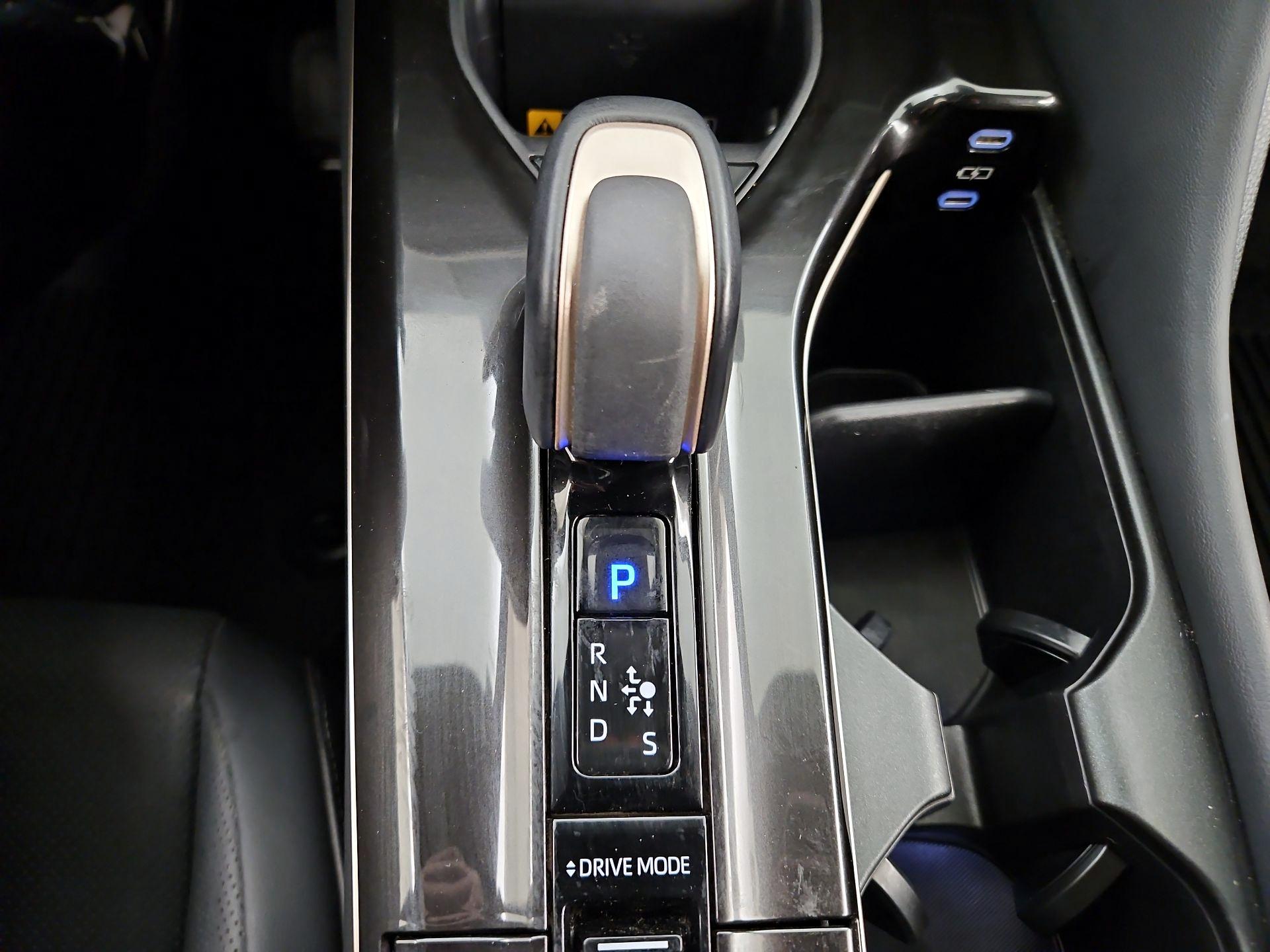 Thumbnail: 2025 Toyota Crown Signia - 17