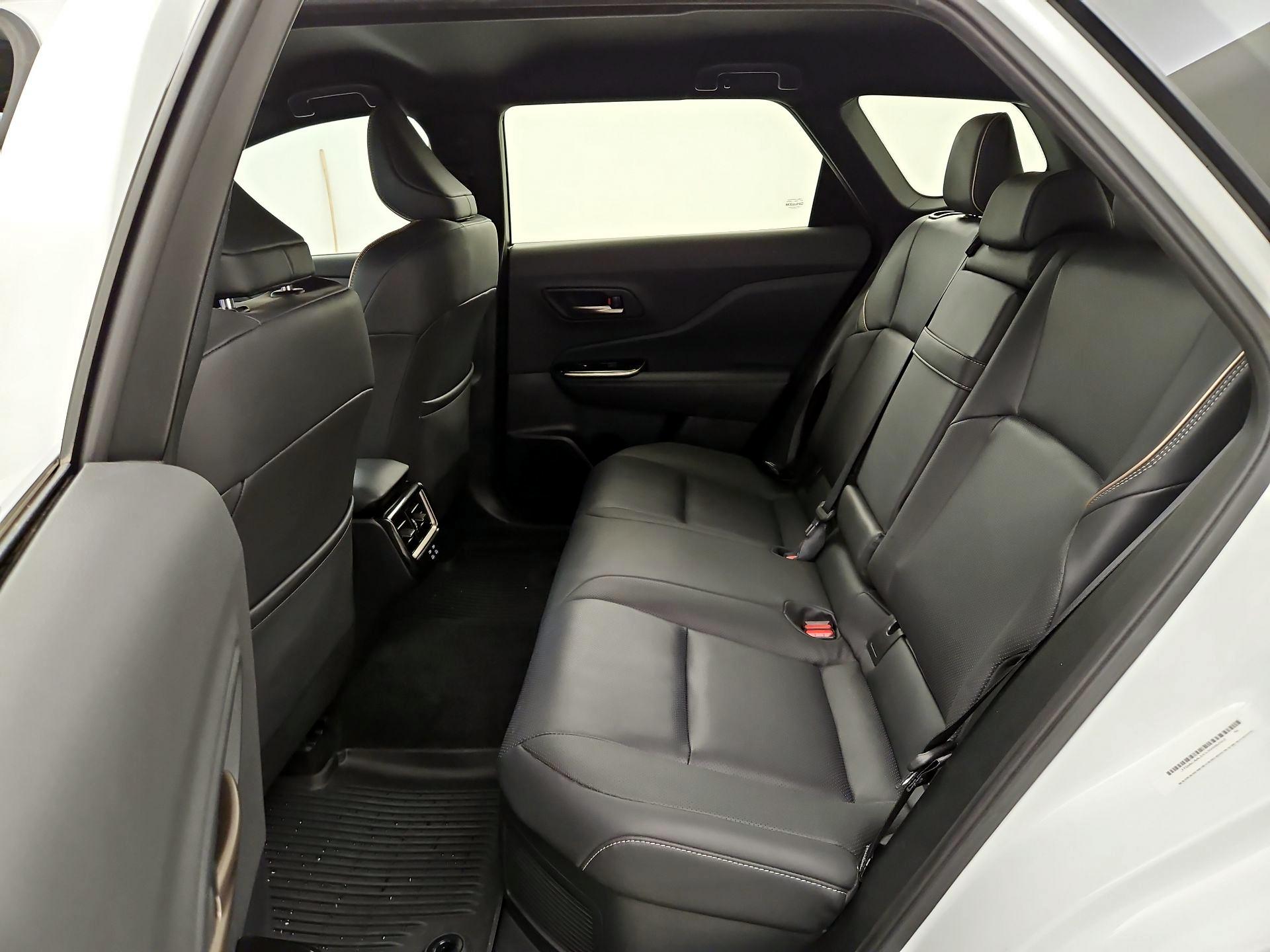 Thumbnail: 2025 Toyota Crown Signia - 19