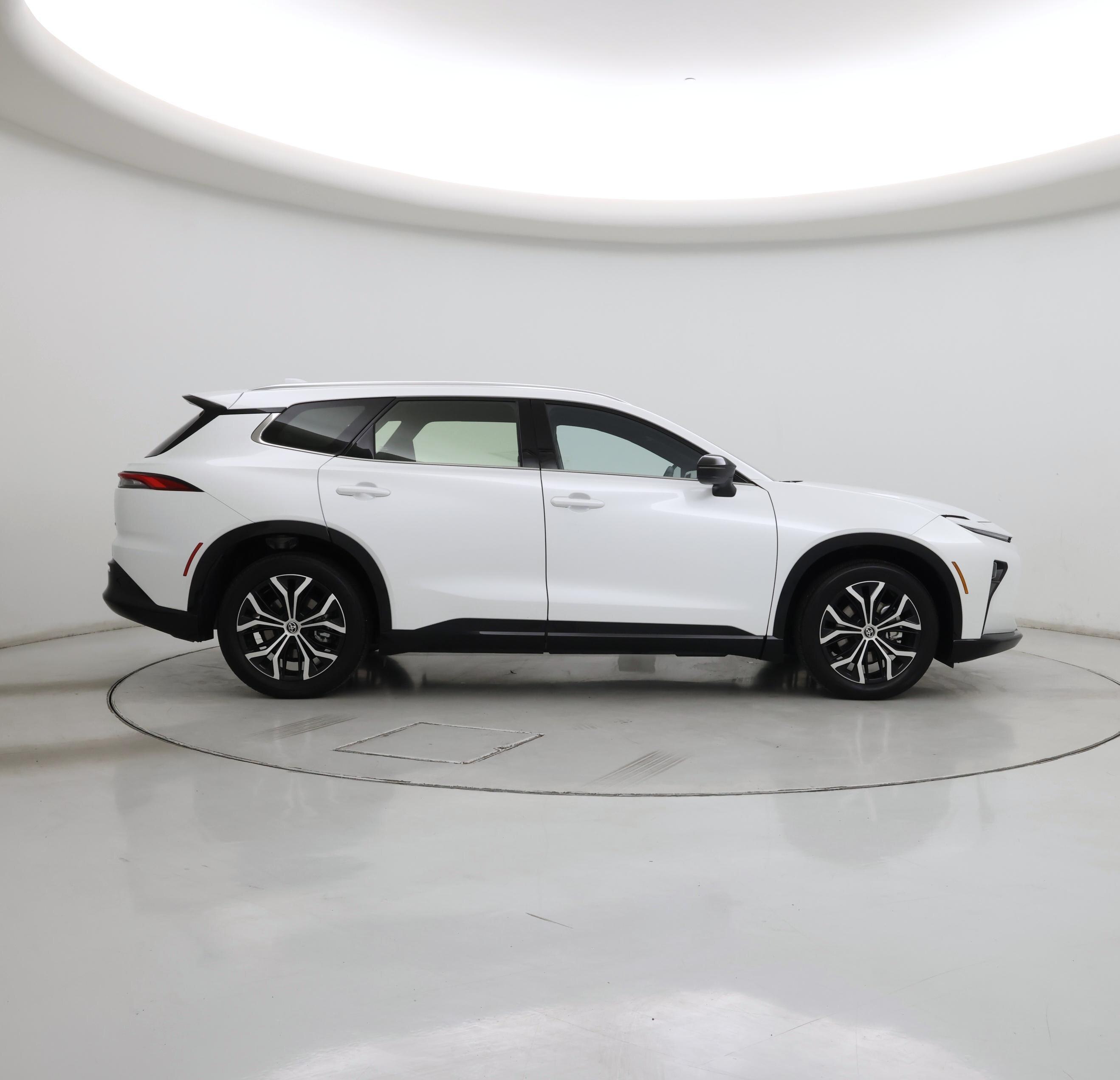 Thumbnail: 2025 Toyota Crown Signia - 7