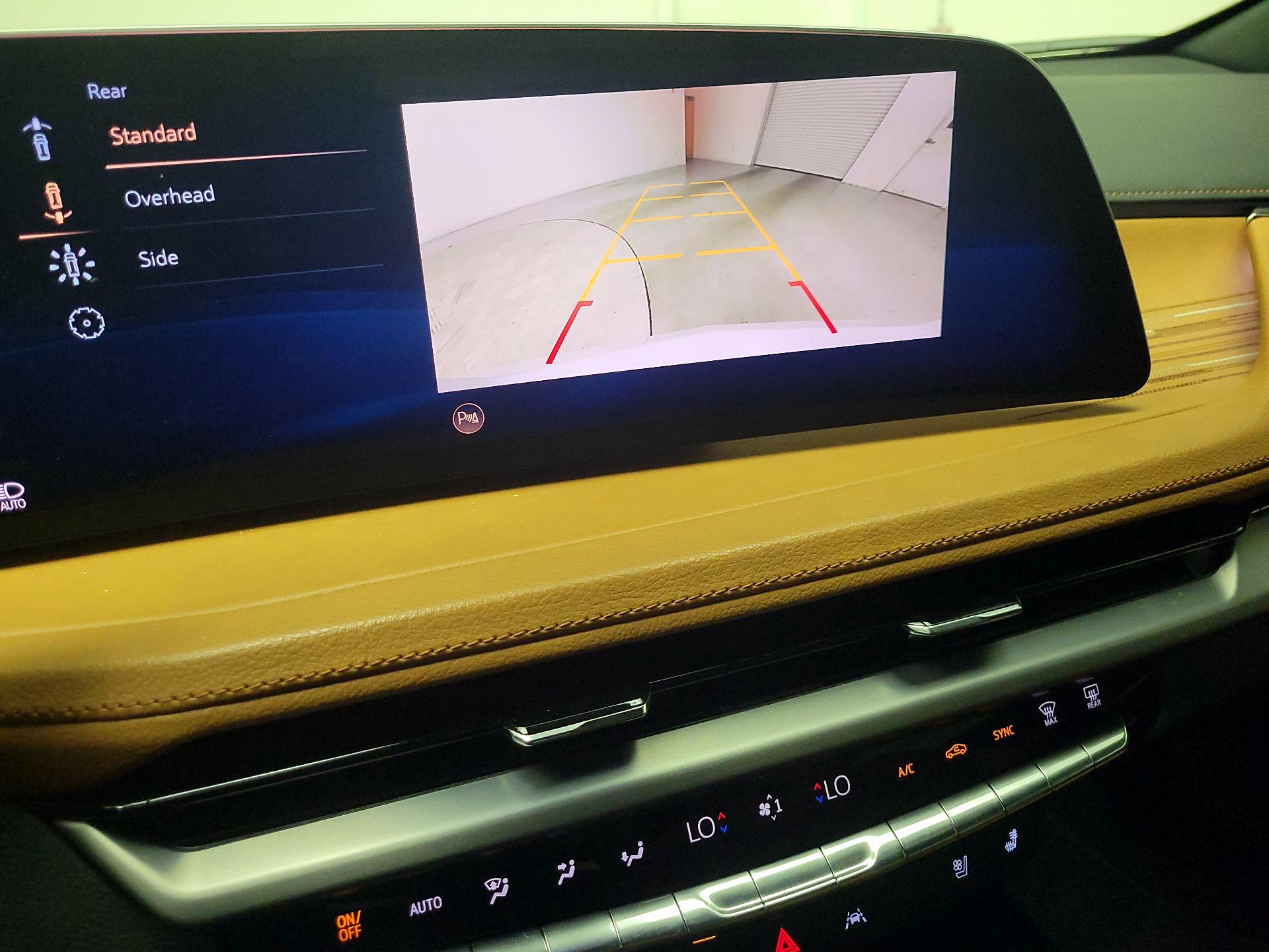 Thumbnail: 2025 Cadillac XT4 - 13