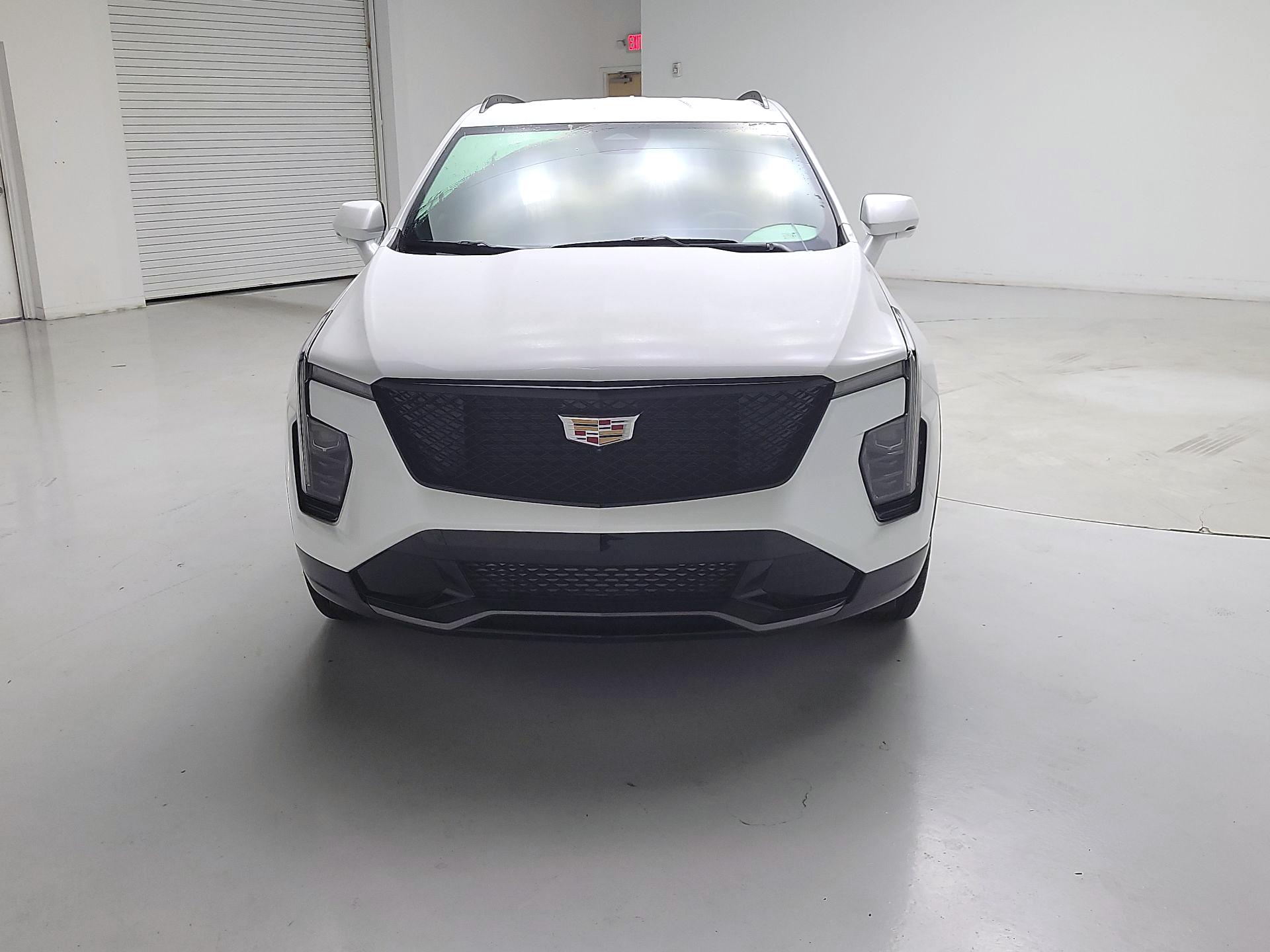 Thumbnail: 2025 Cadillac XT4 - 2