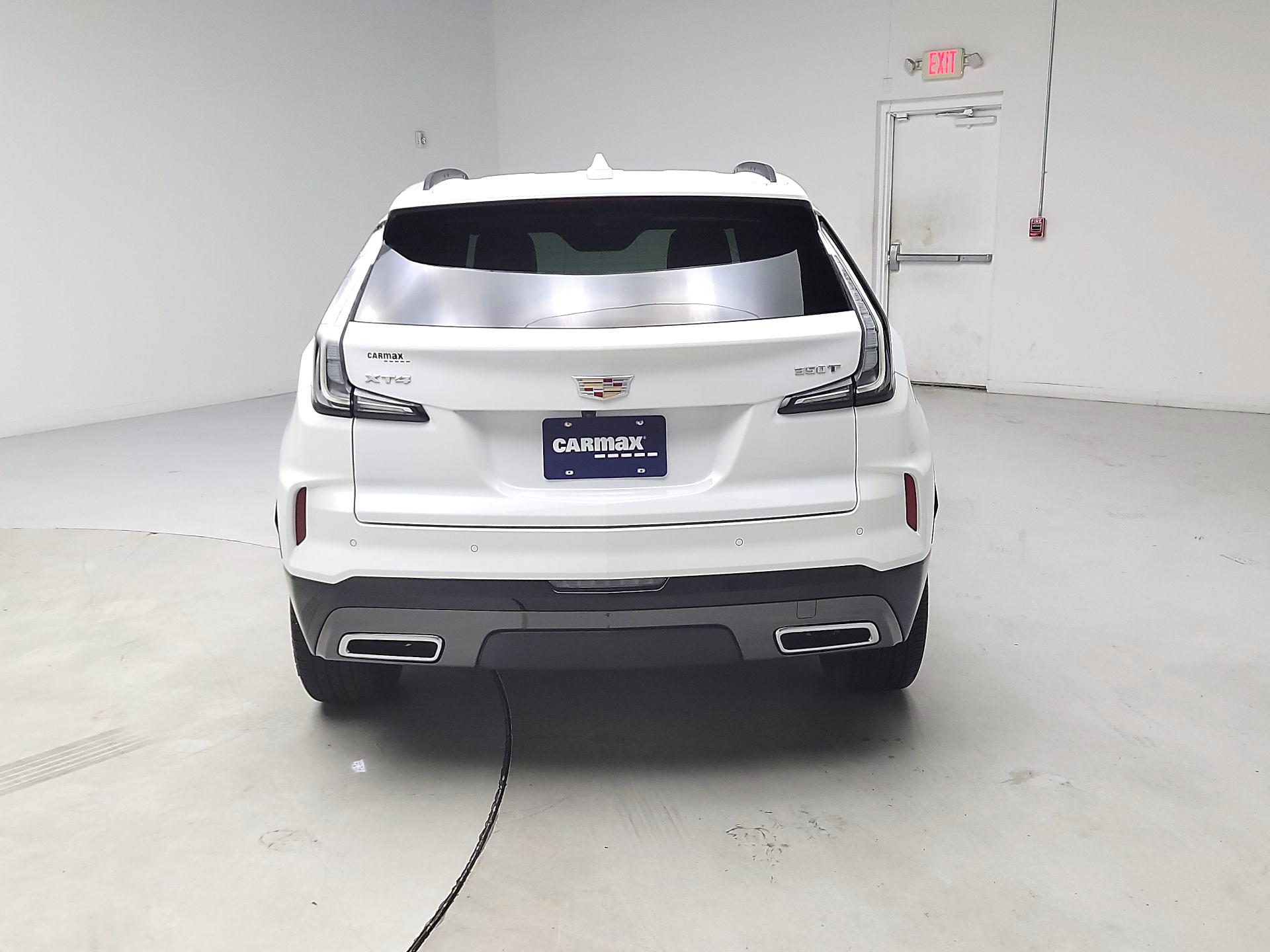 Thumbnail: 2025 Cadillac XT4 - 6