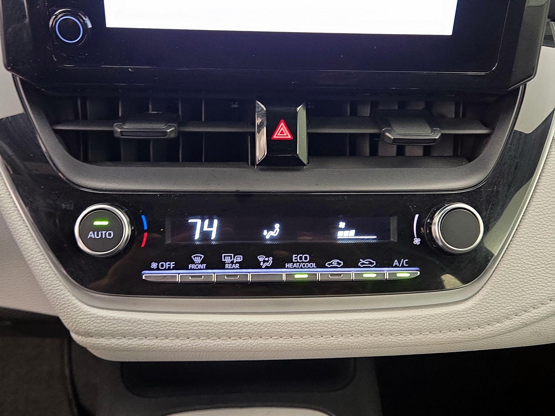 Thumbnail: 2024 Toyota Corolla - 16