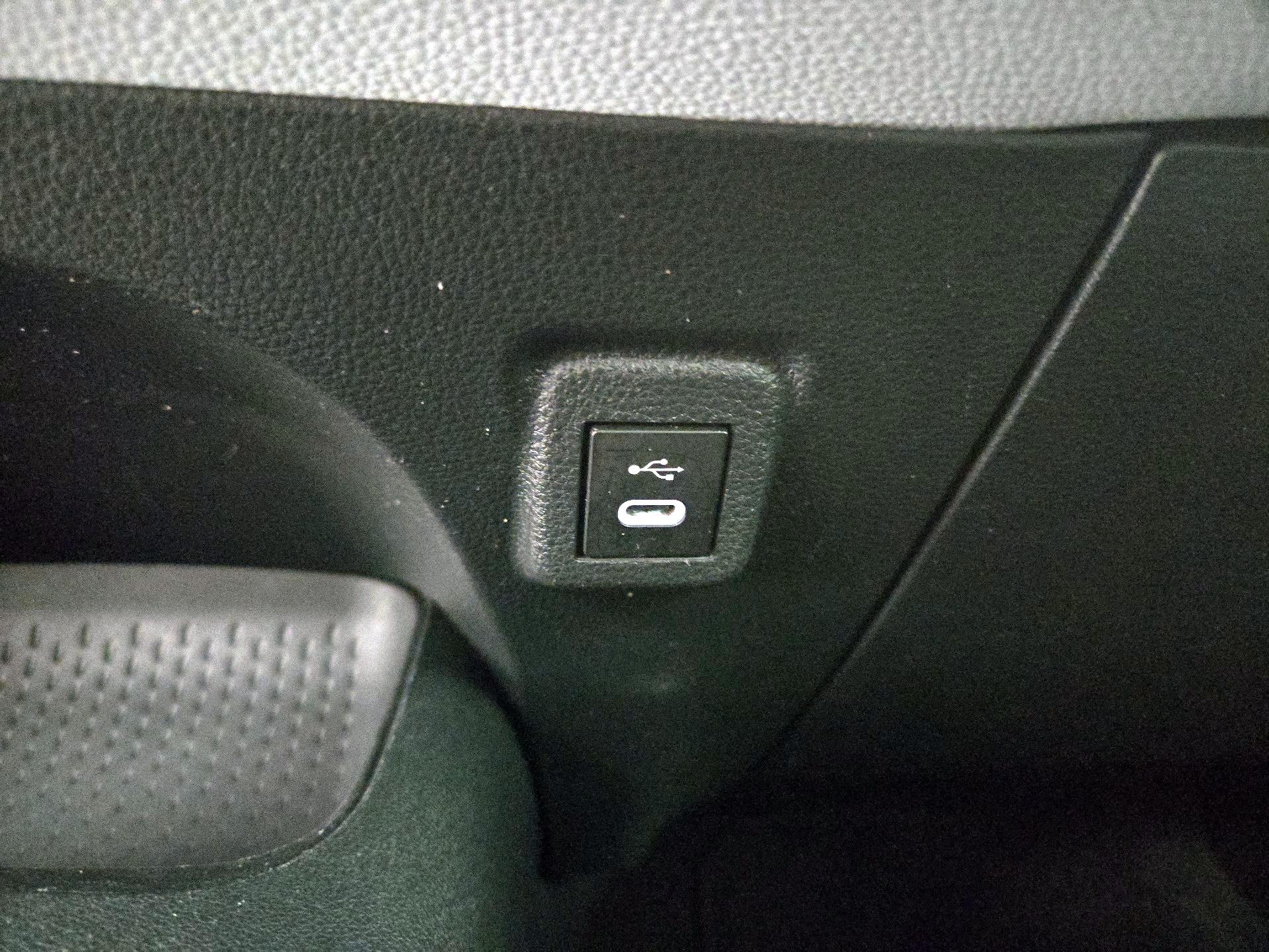 Thumbnail: 2024 Toyota Corolla - 18