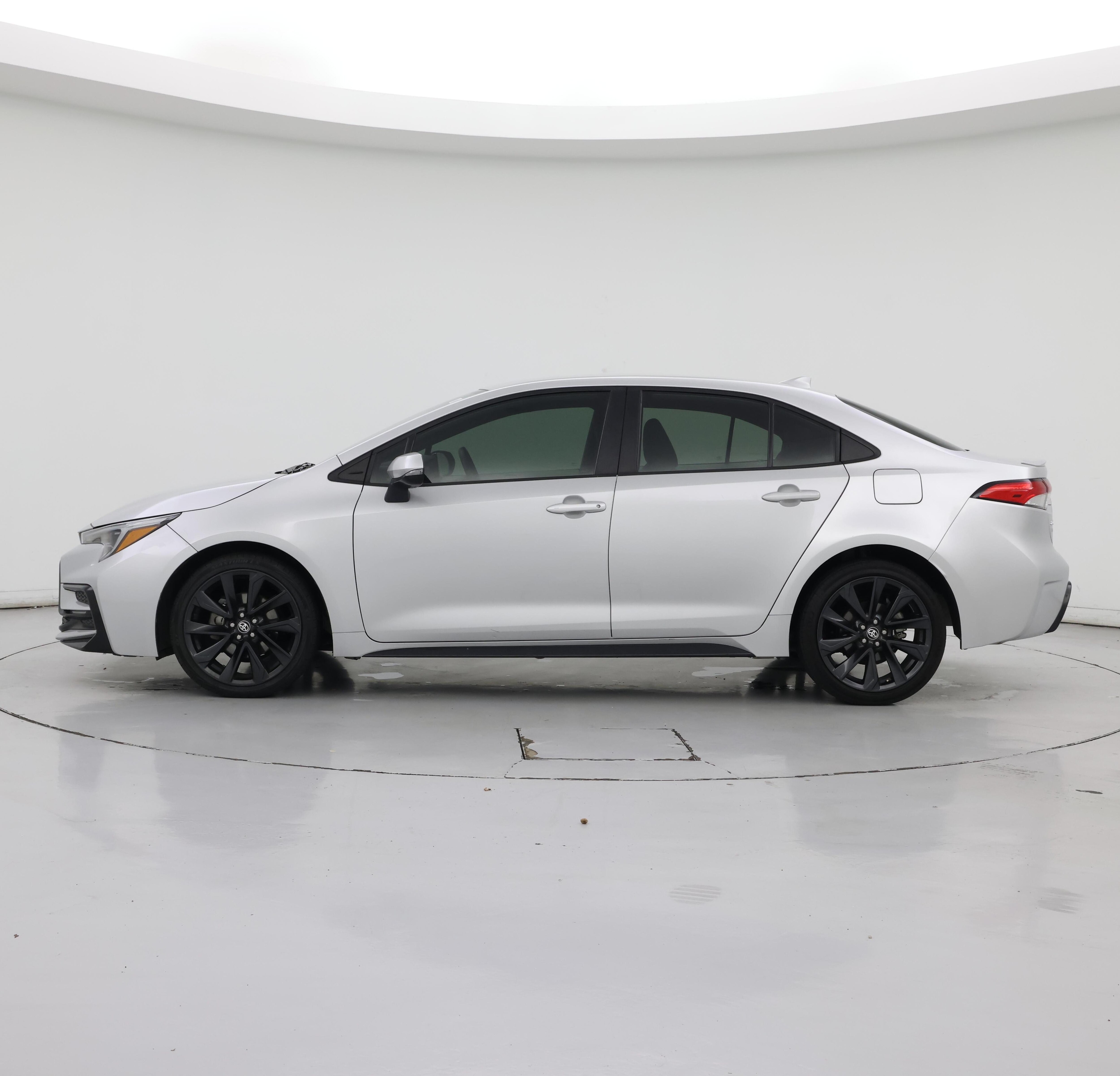 Thumbnail: 2024 Toyota Corolla - 3