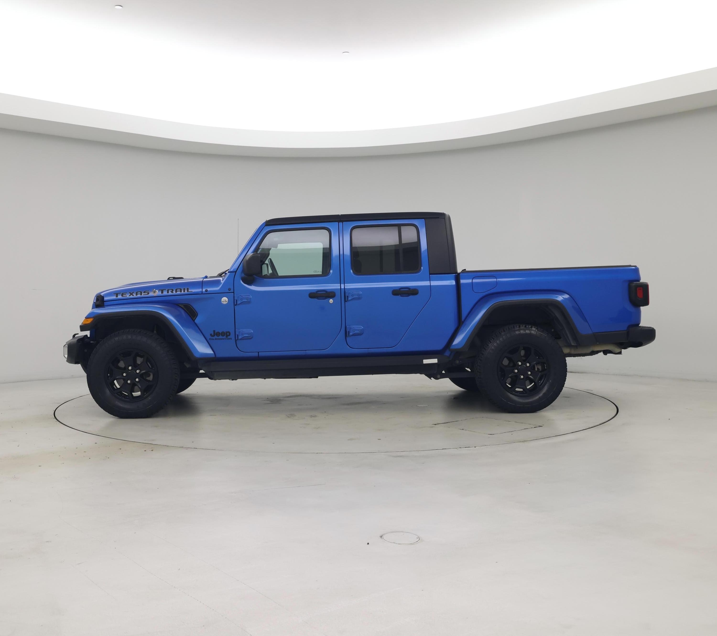 Thumbnail: 2021 Jeep Gladiator - 3