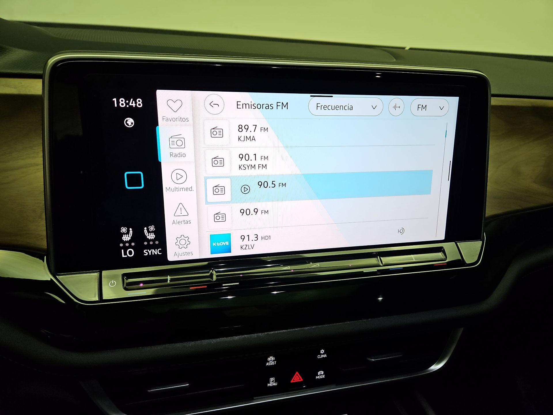 Thumbnail: 2025 Volkswagen Atlas - 15