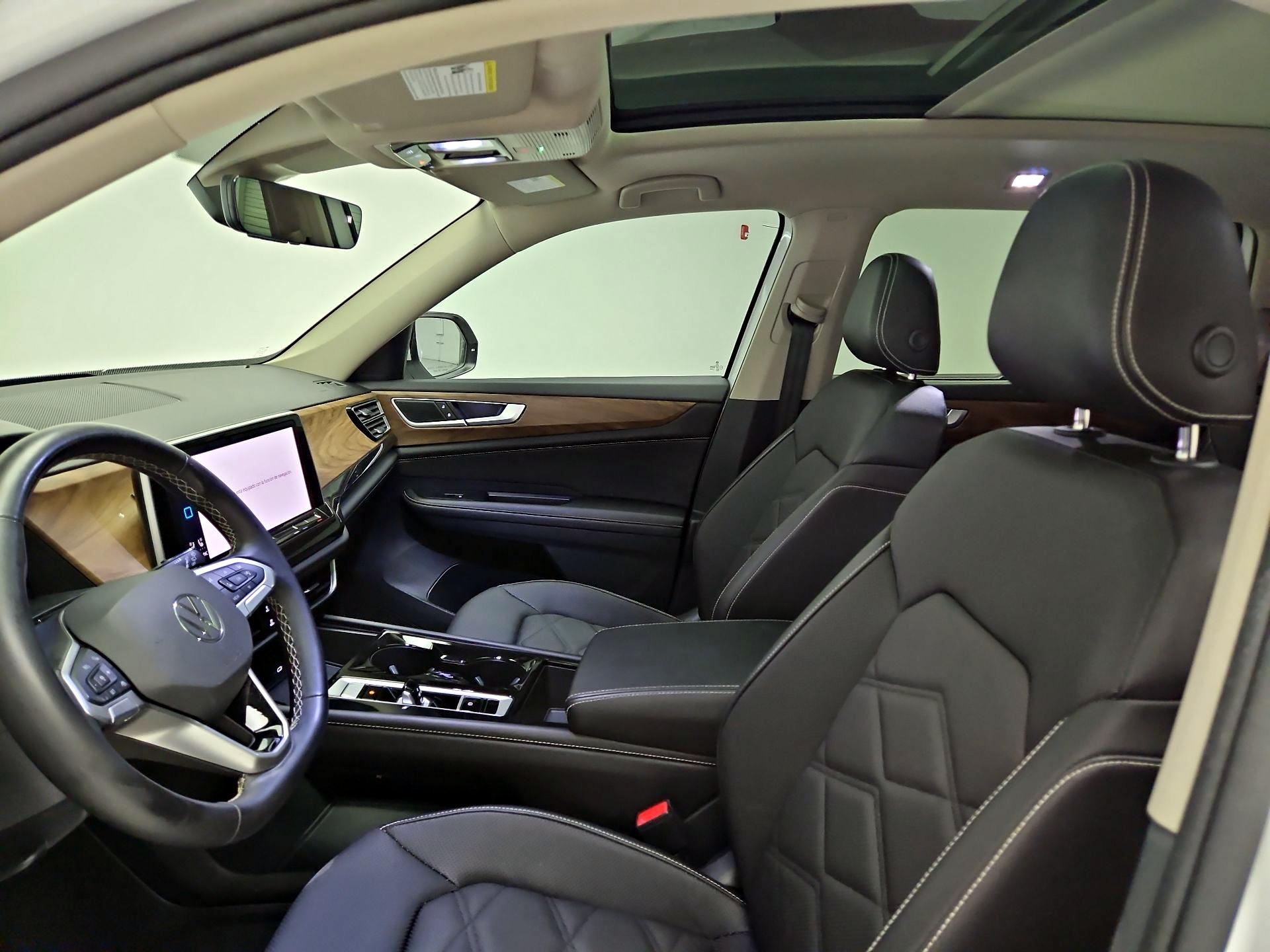 Thumbnail: 2025 Volkswagen Atlas - 19