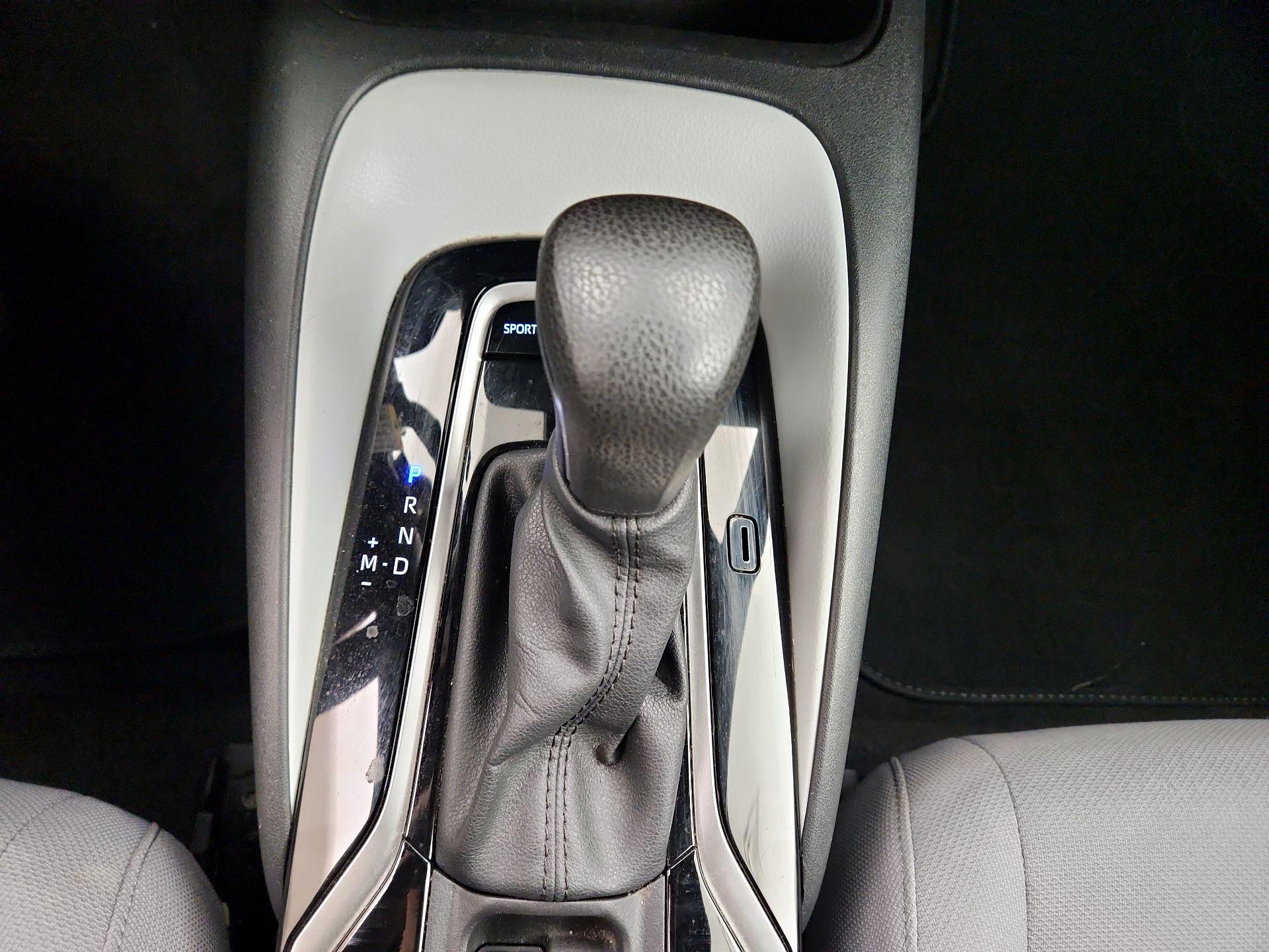 Thumbnail: 2022 Toyota Corolla - 17