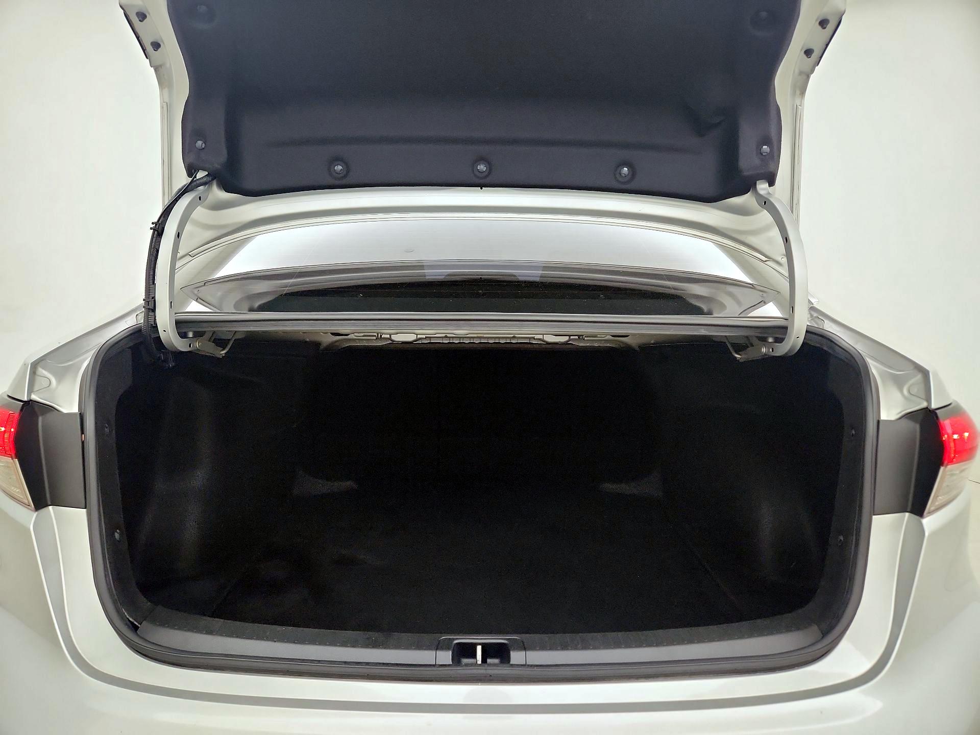 Thumbnail: 2022 Toyota Corolla - 19