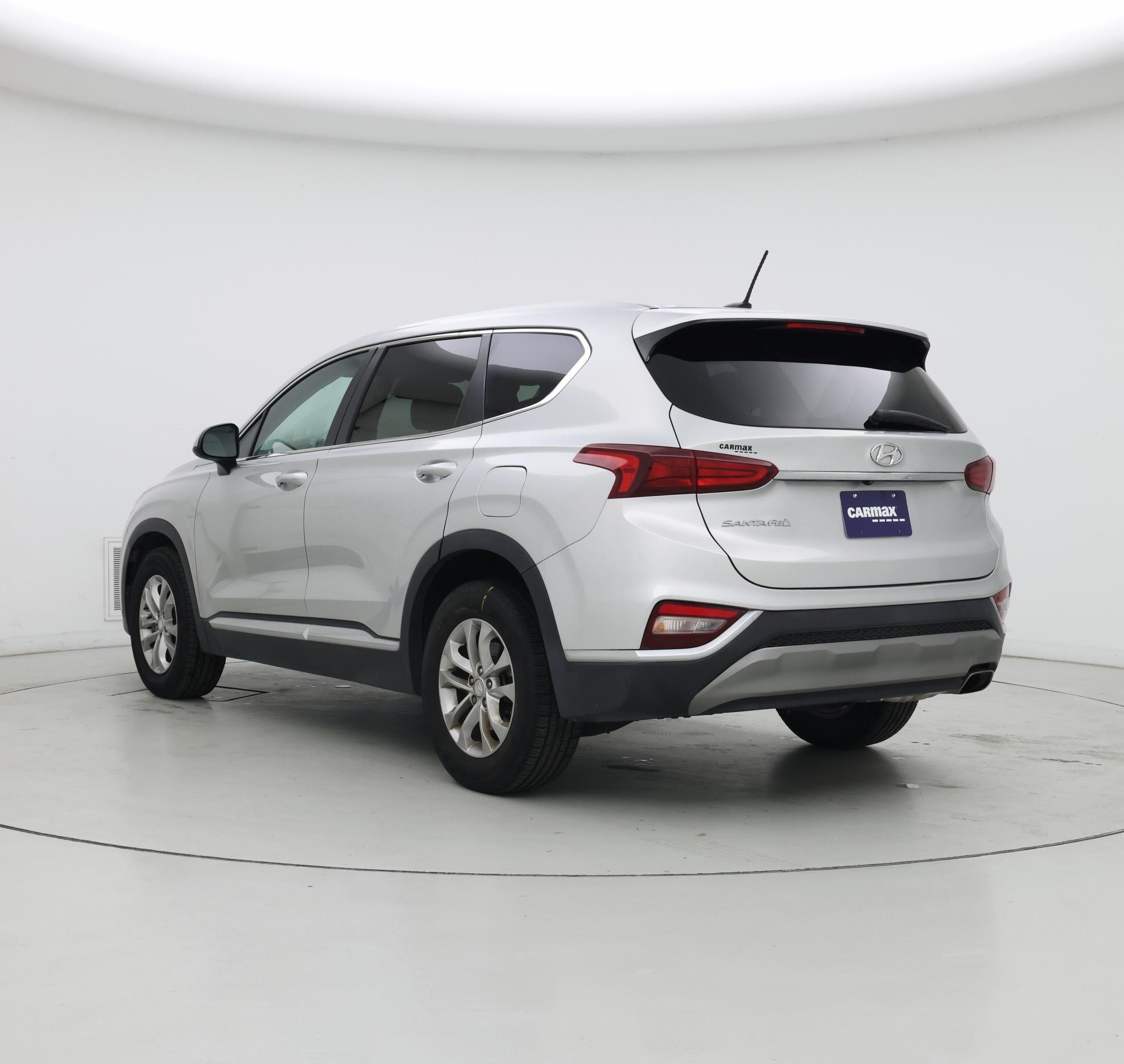 Thumbnail: 2019 Hyundai Santa Fe - 2