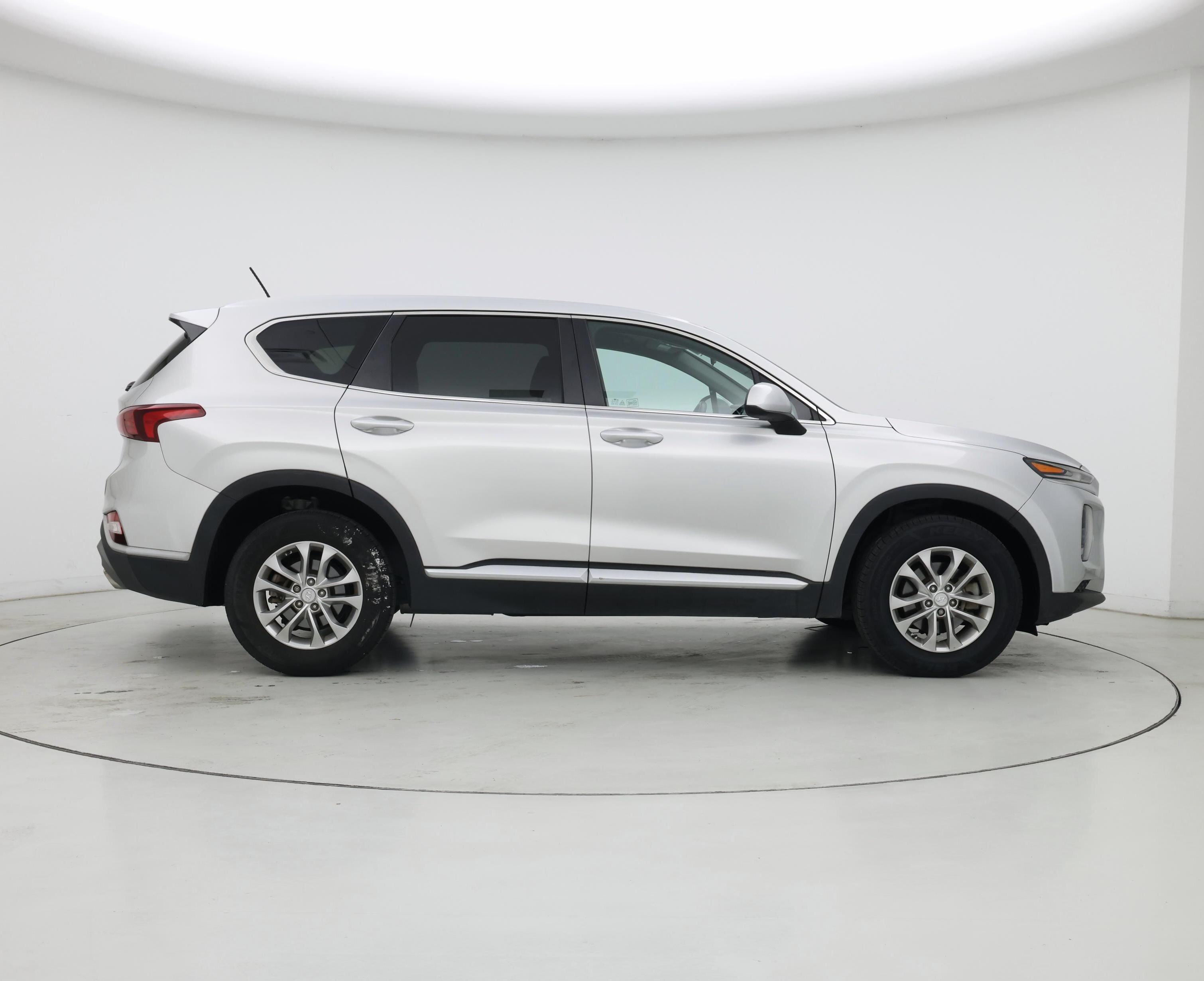 Thumbnail: 2019 Hyundai Santa Fe - 7