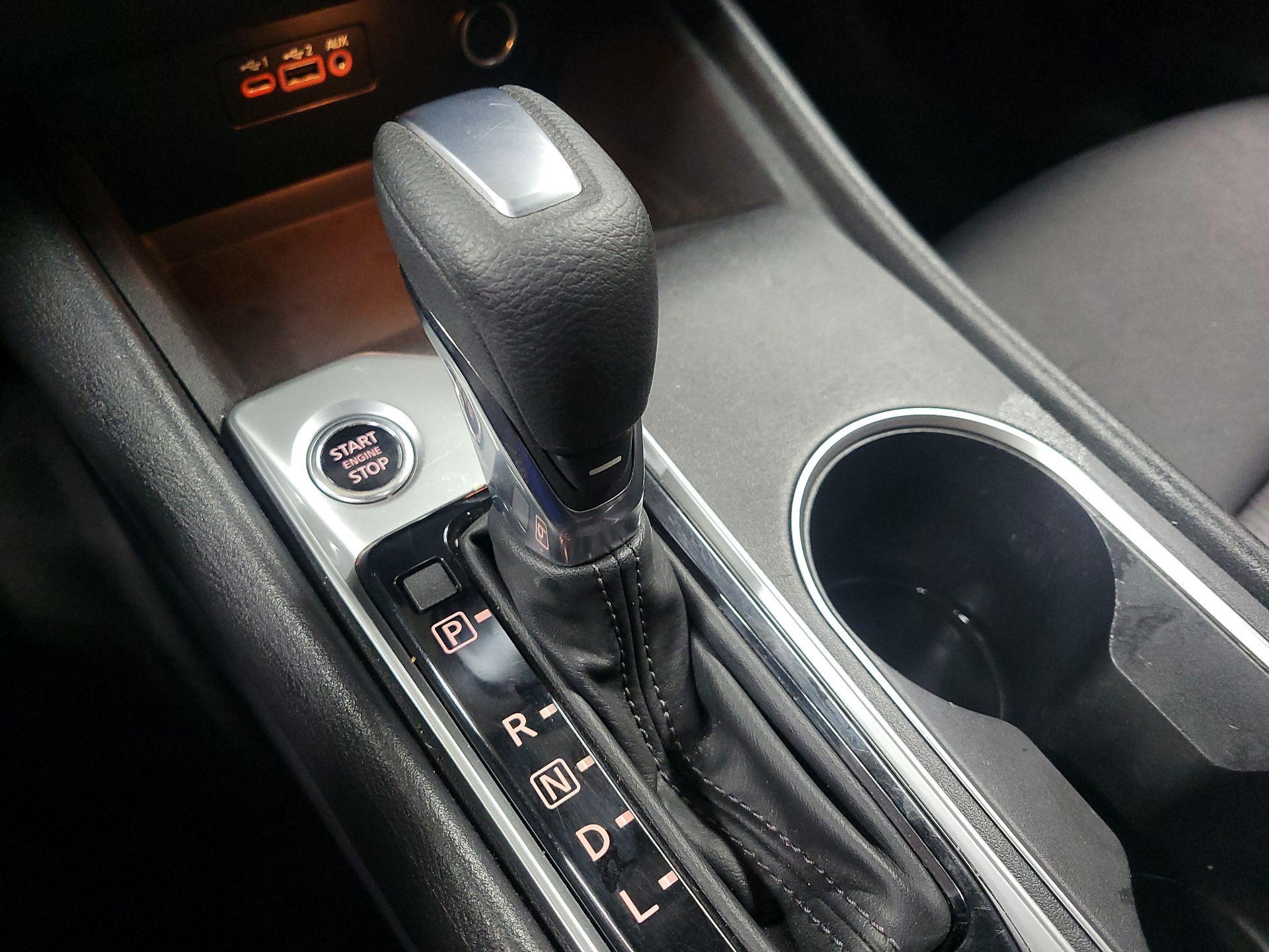 Thumbnail: 2022 Nissan Altima - 15