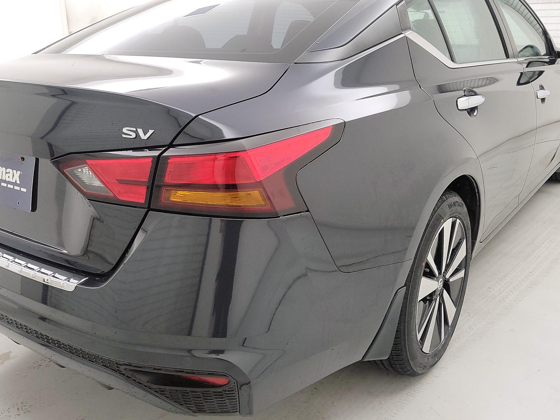 Thumbnail: 2022 Nissan Altima - 5