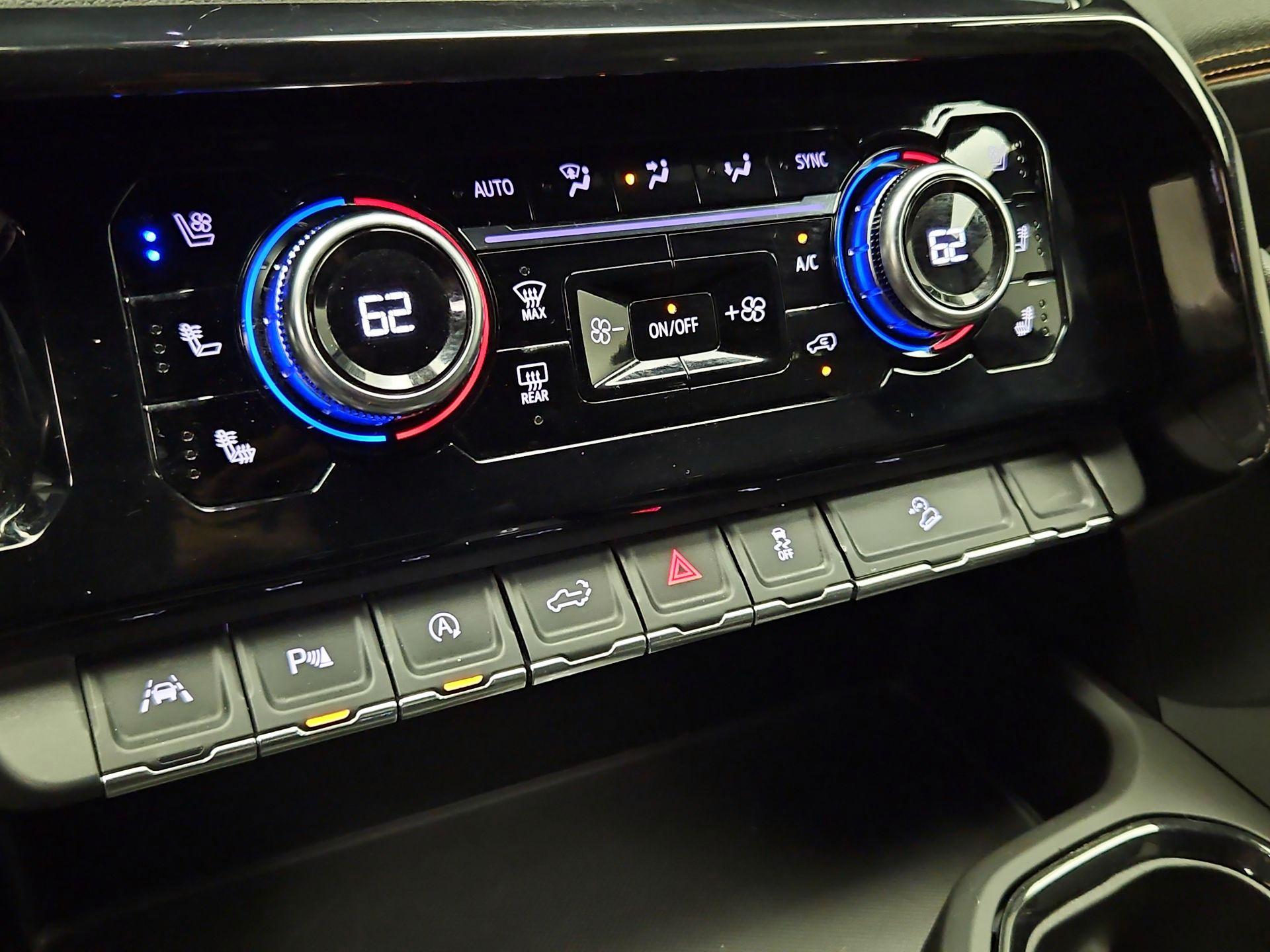 Thumbnail: 2024 GMC Sierra 1500 - 16