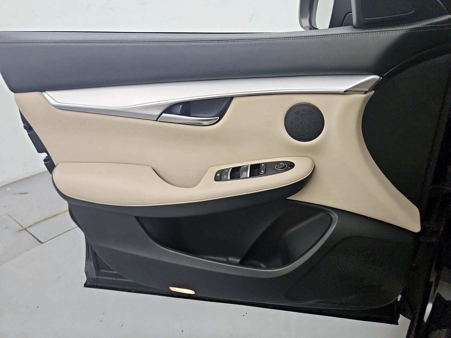 Thumbnail: 2020 INFINITI QX50 - 12