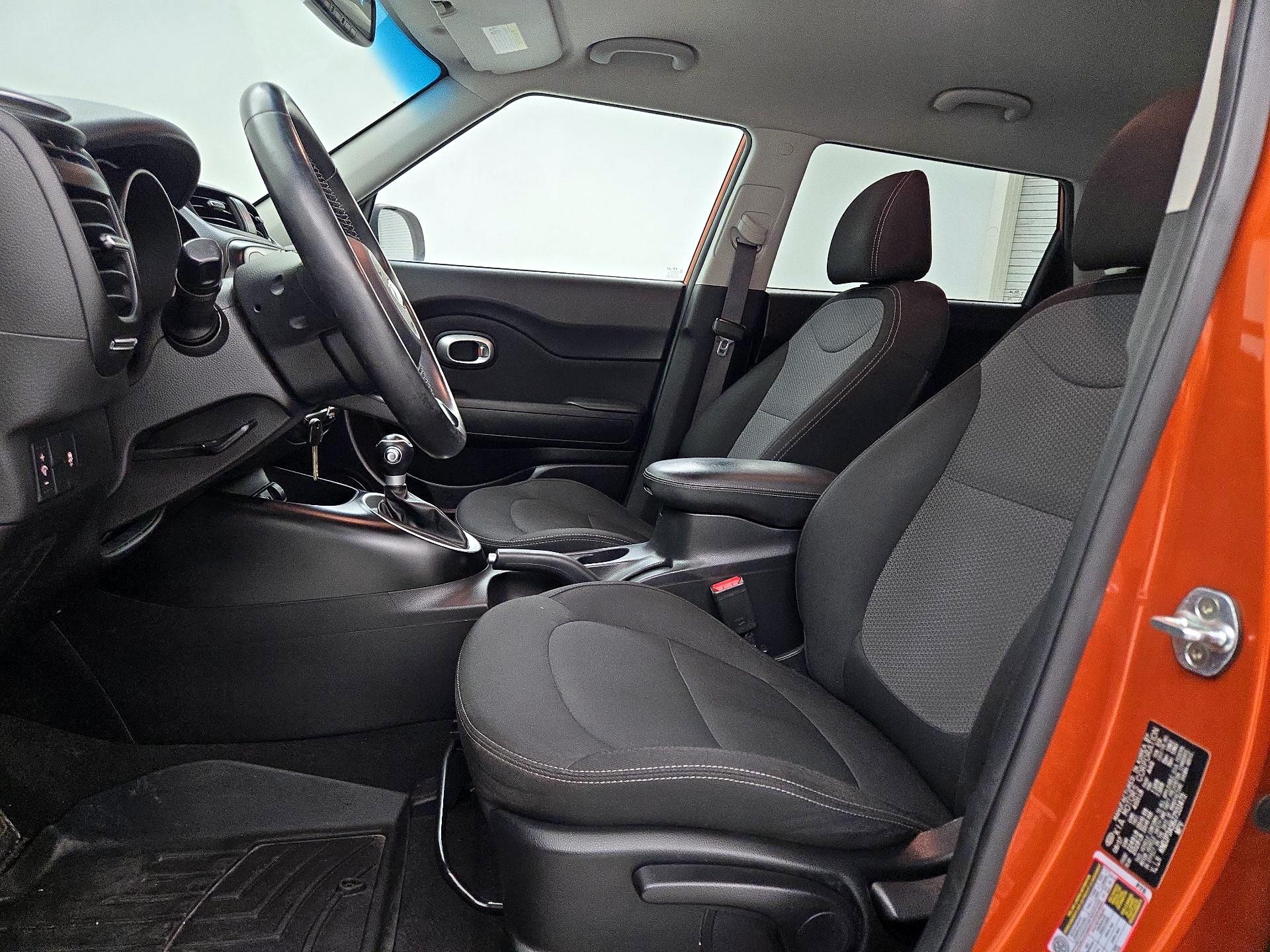 Thumbnail: 2018 Kia Soul - 11