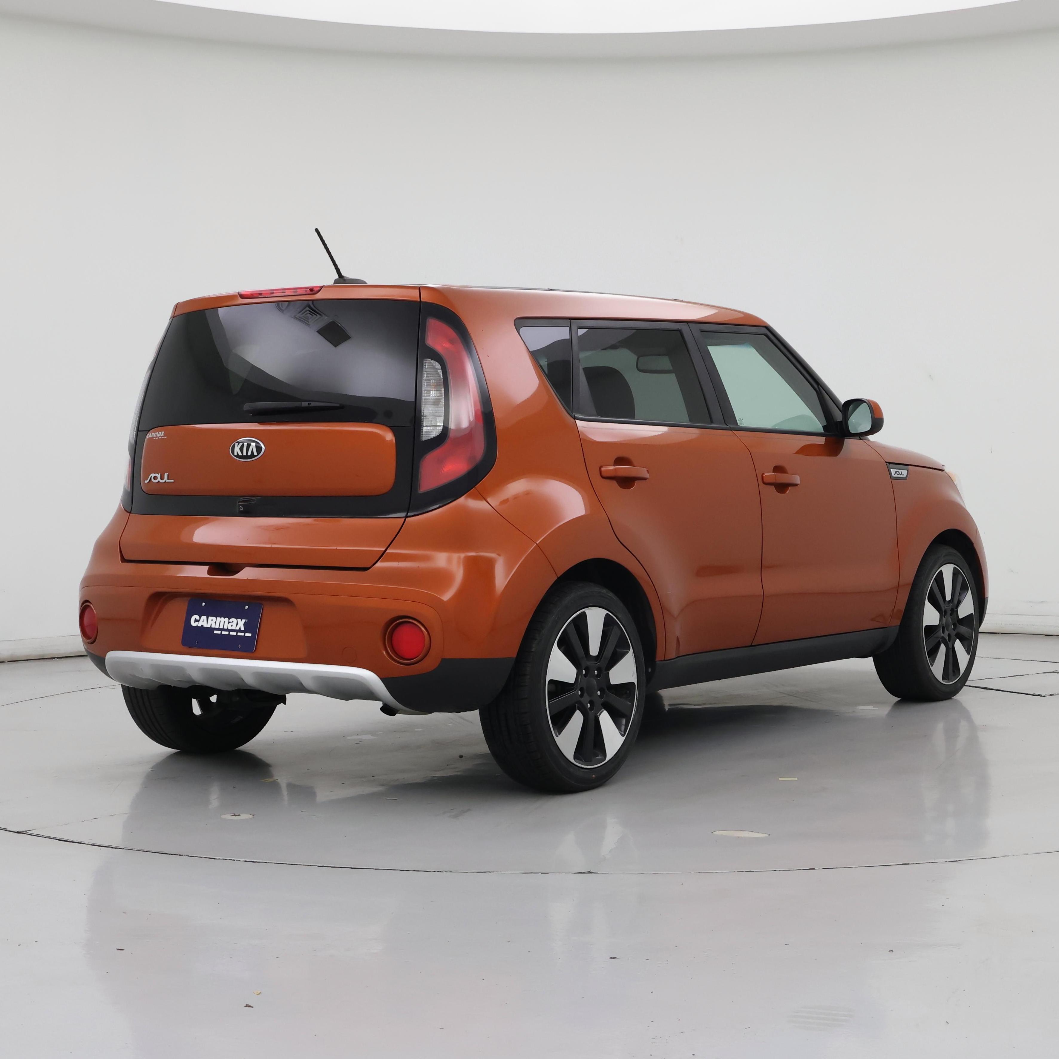 Thumbnail: 2018 Kia Soul - 8