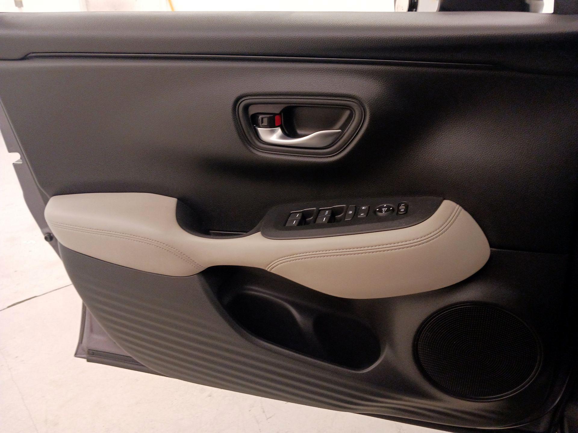 Thumbnail: 2024 Honda HR-V - 12