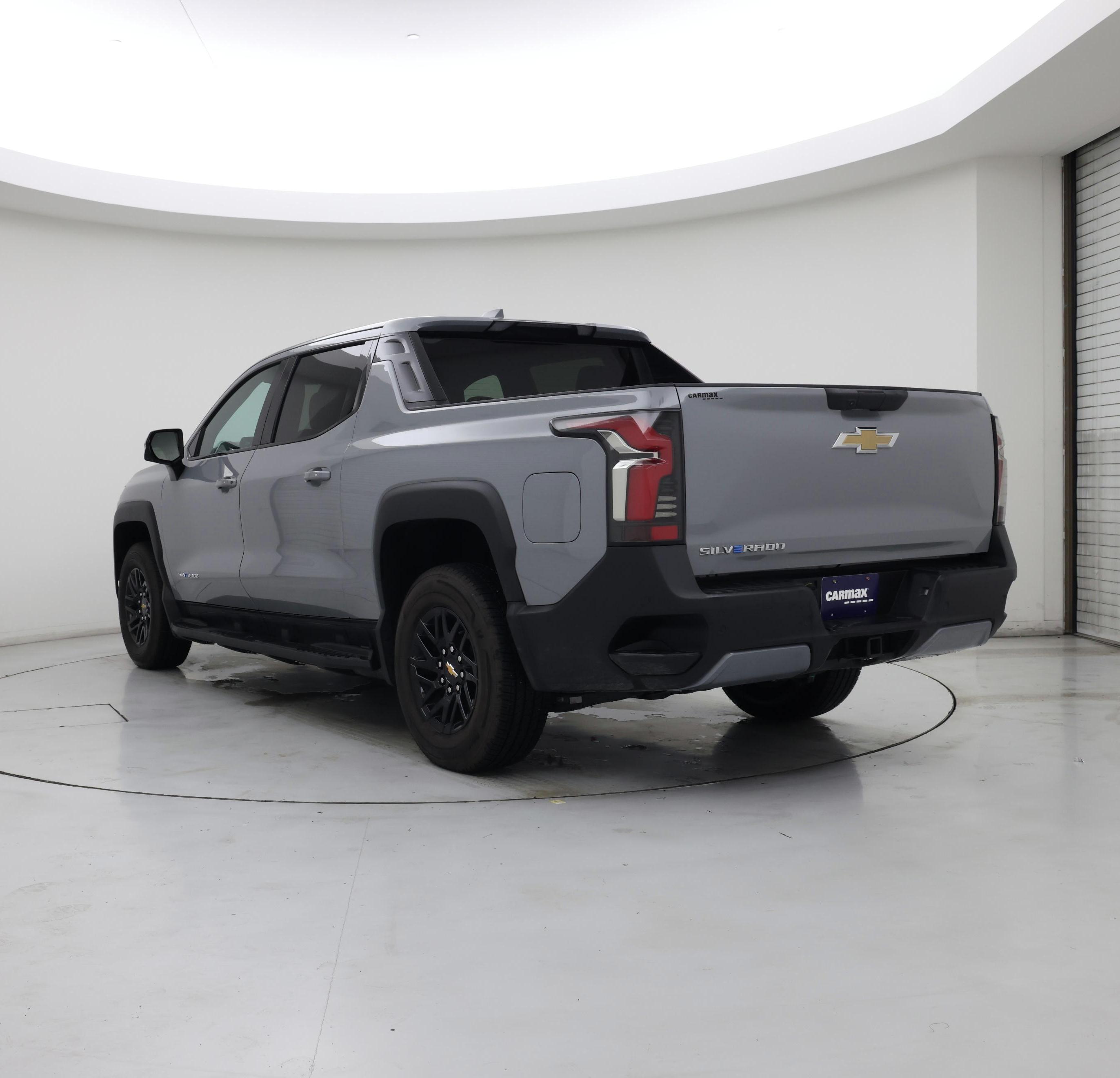 Thumbnail: 2026 Chevrolet Silverado EV - 2