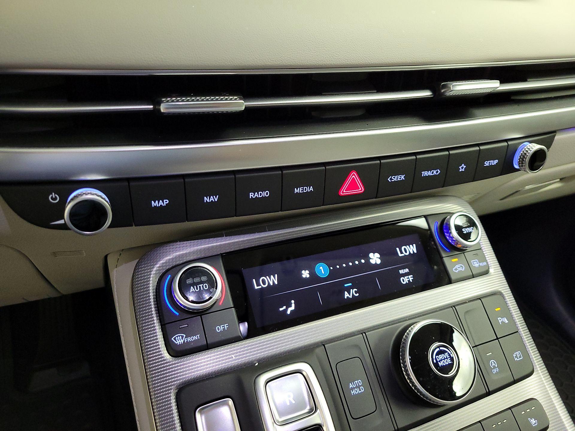 Thumbnail: 2024 Hyundai Palisade - 17