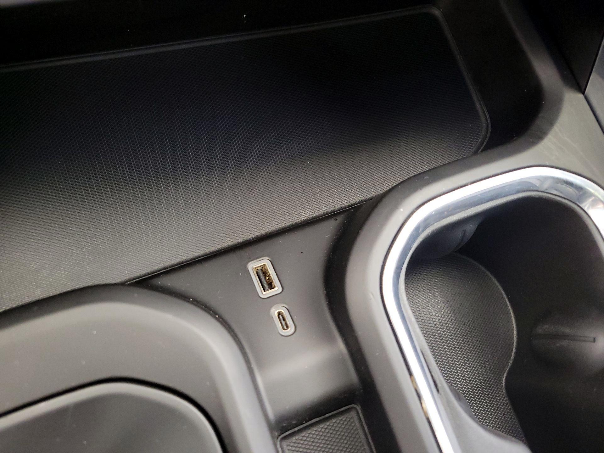 Thumbnail: 2022 GMC Sierra 1500 - 18