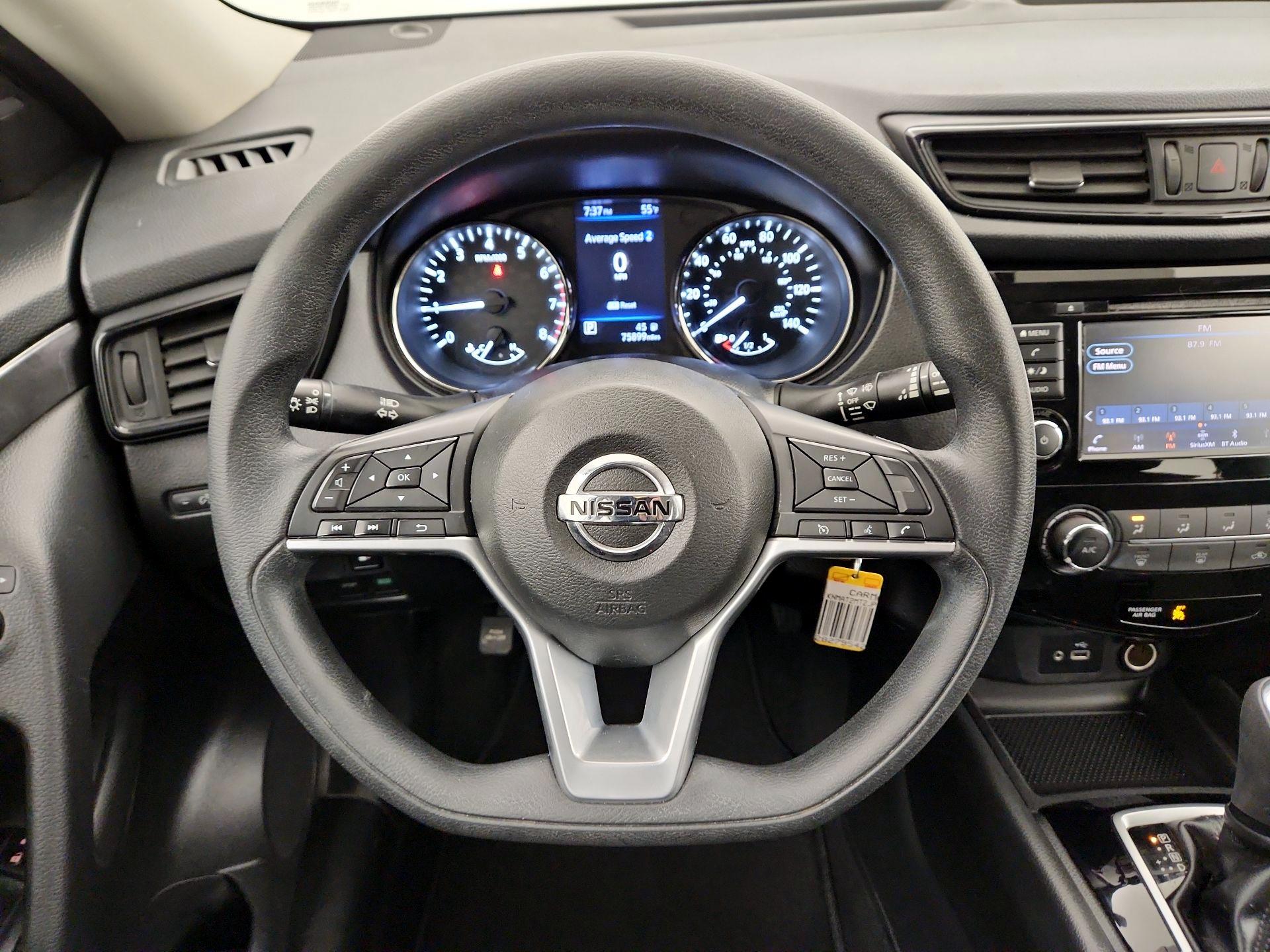 Thumbnail: 2018 Nissan Rogue - 10