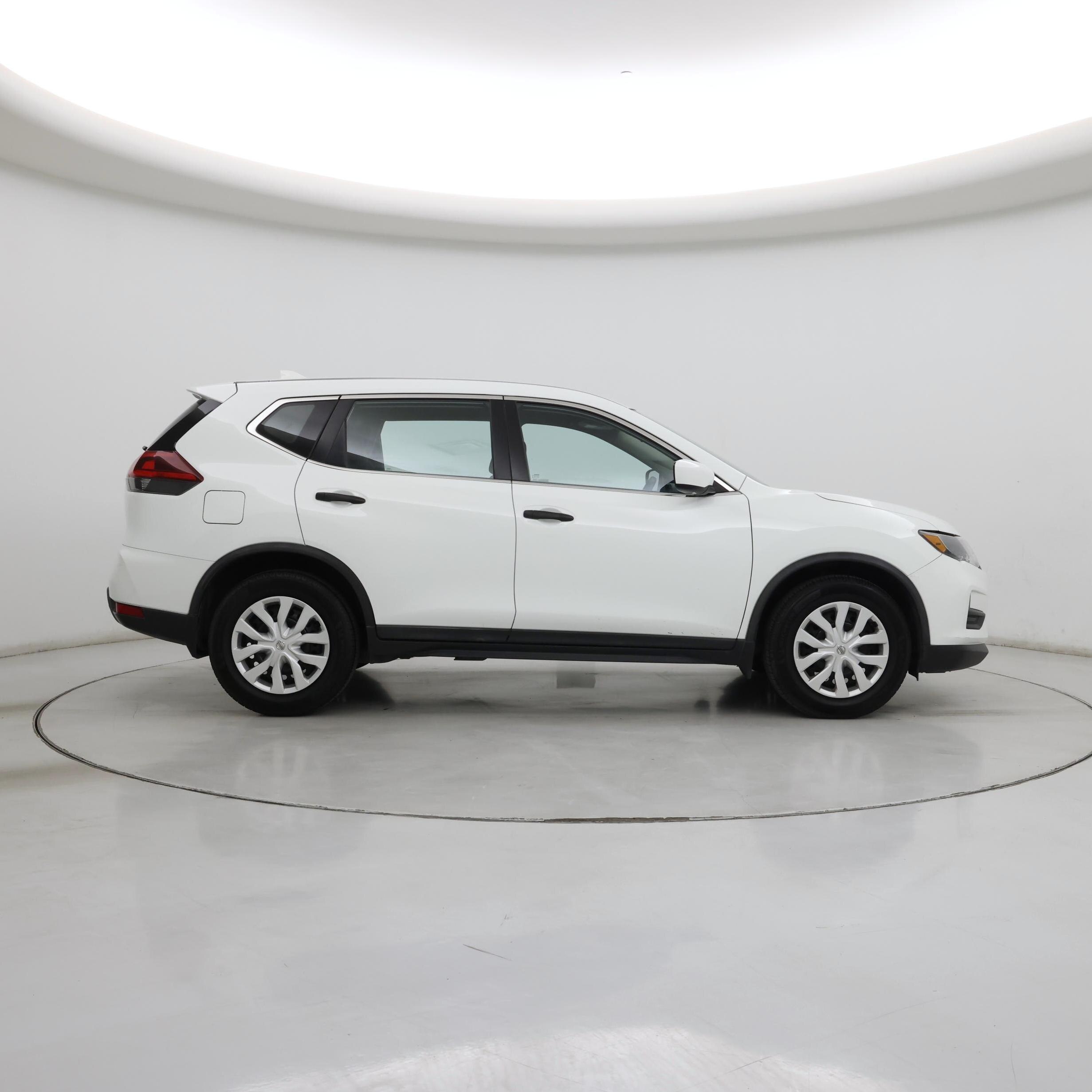 Thumbnail: 2018 Nissan Rogue - 7