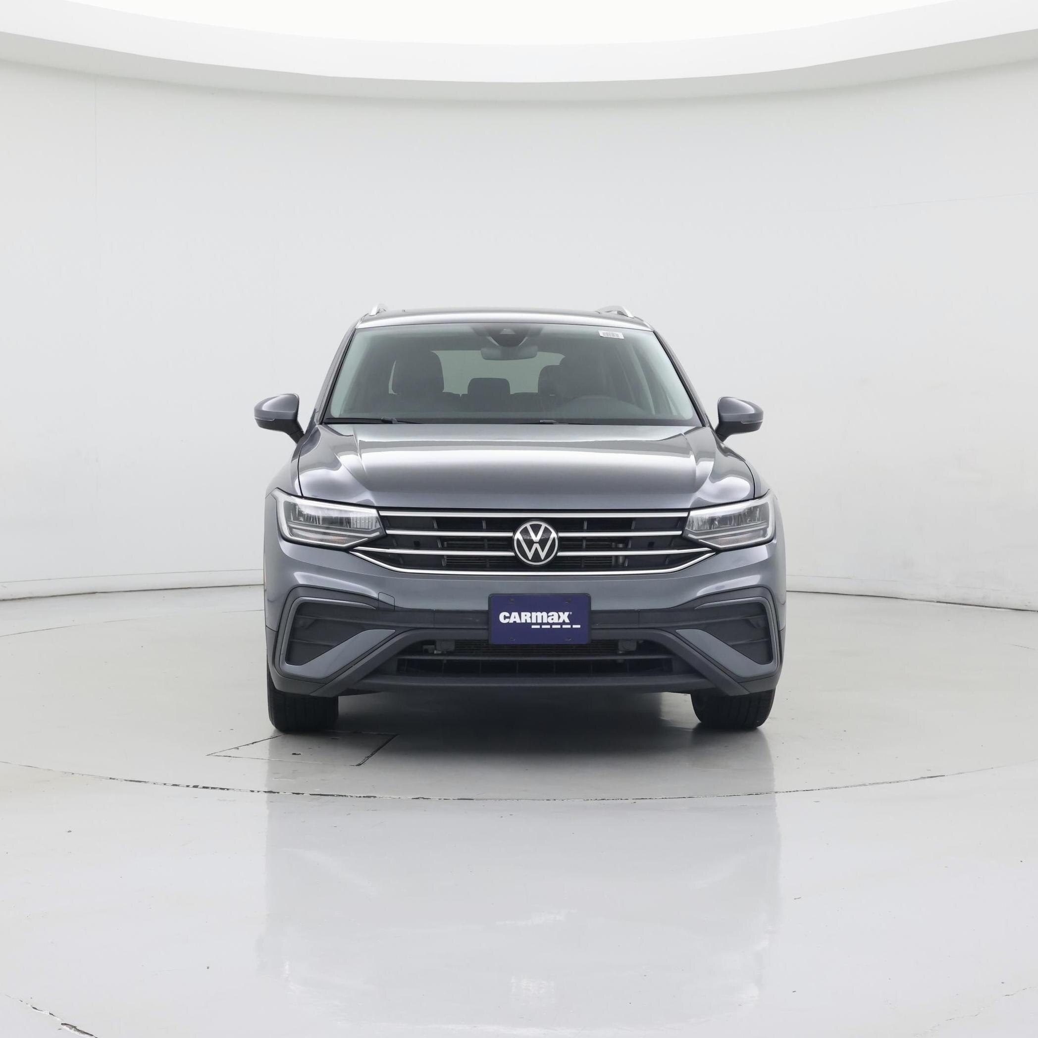 Thumbnail: 2023 Volkswagen Tiguan - 5
