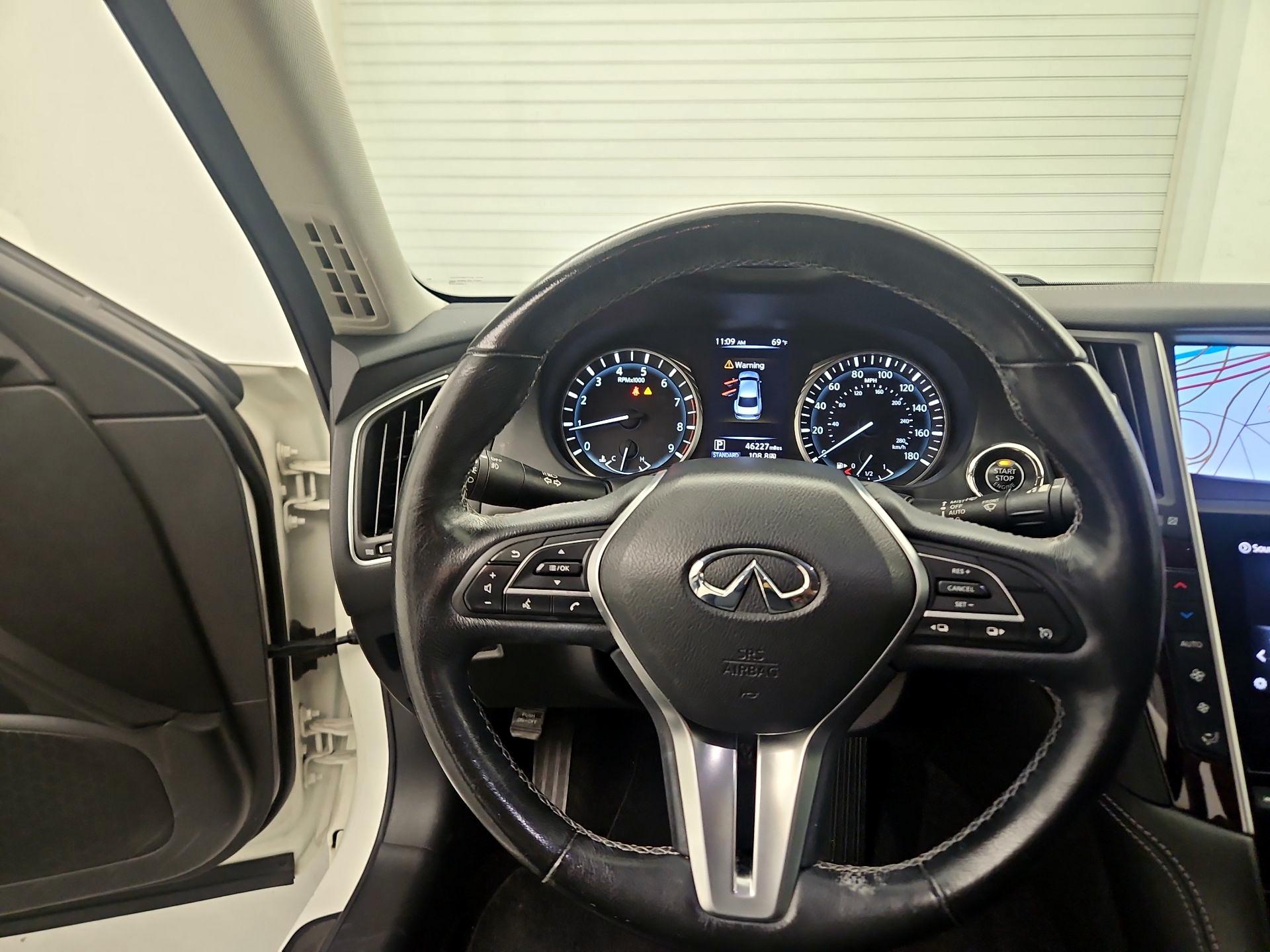 Thumbnail: 2018 INFINITI Q50 - 10