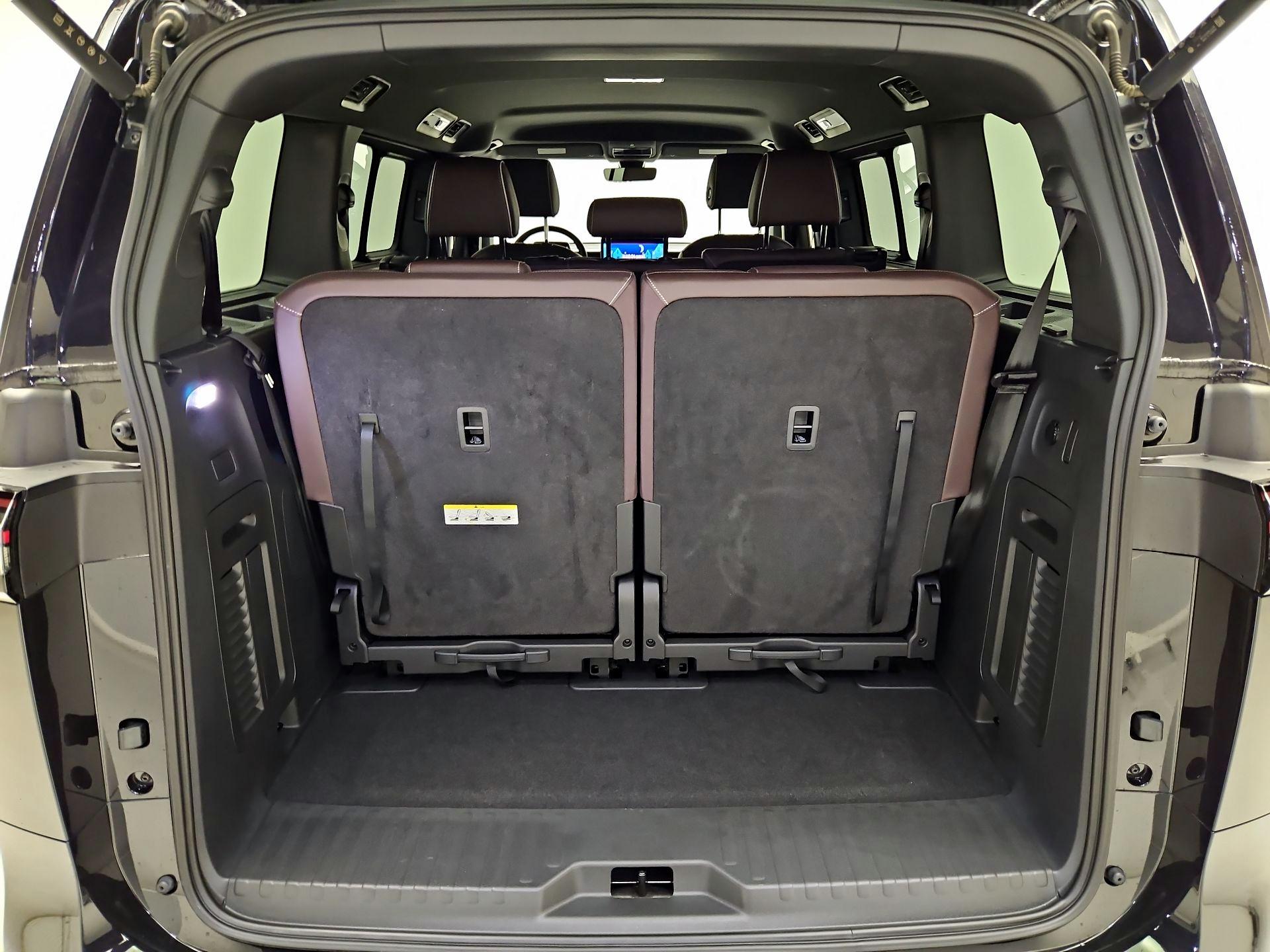 Thumbnail: 2025 Volkswagen ID.Buzz - 19