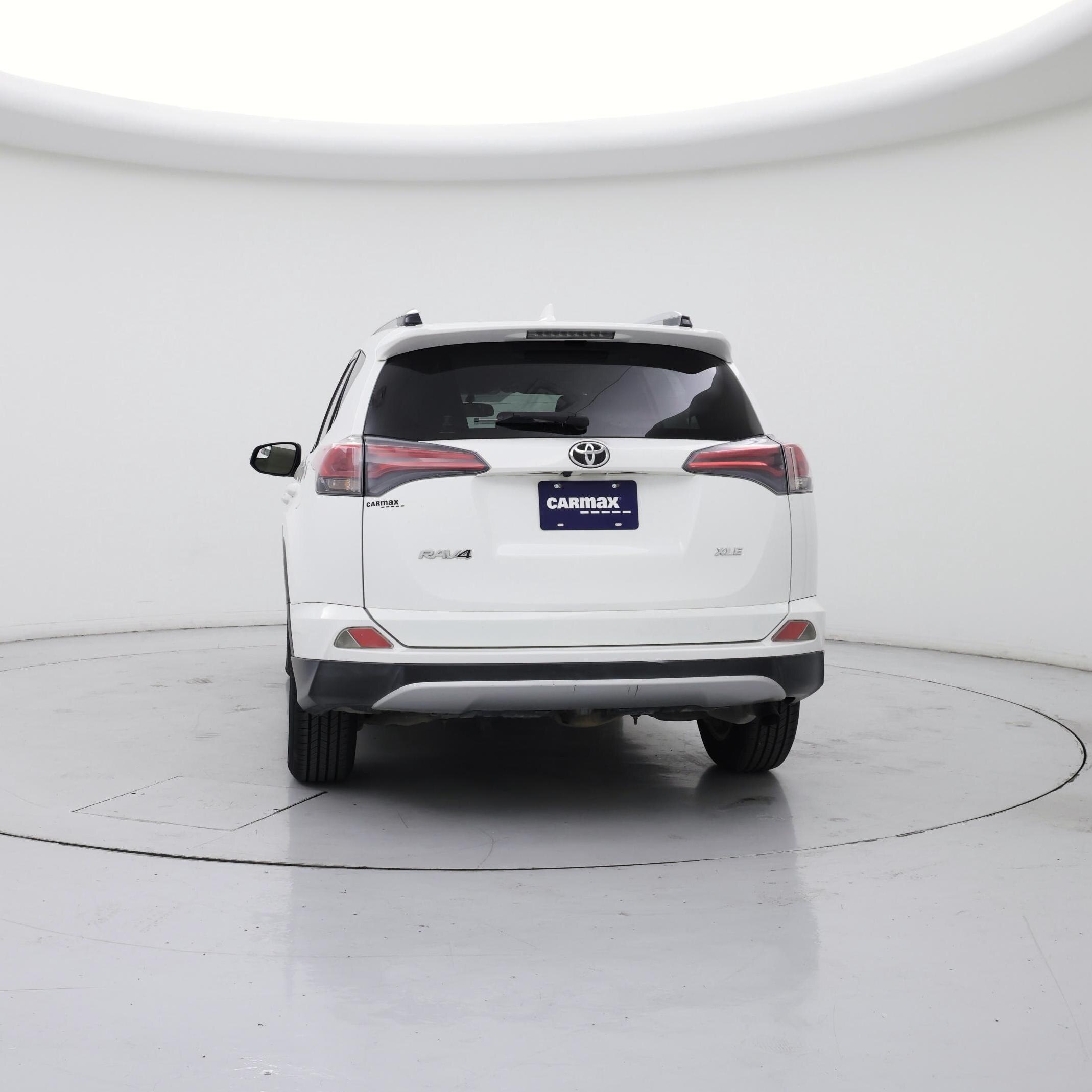 Thumbnail: 2016 Toyota RAV4 - 6