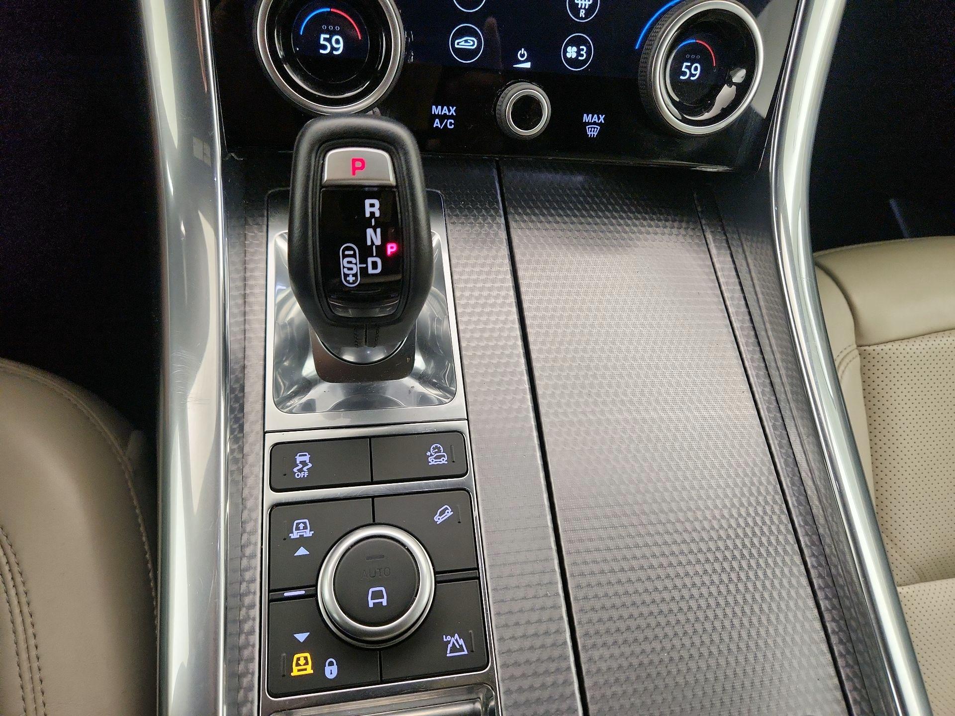 Thumbnail: 2019 Land Rover Range Rover Sport - 18