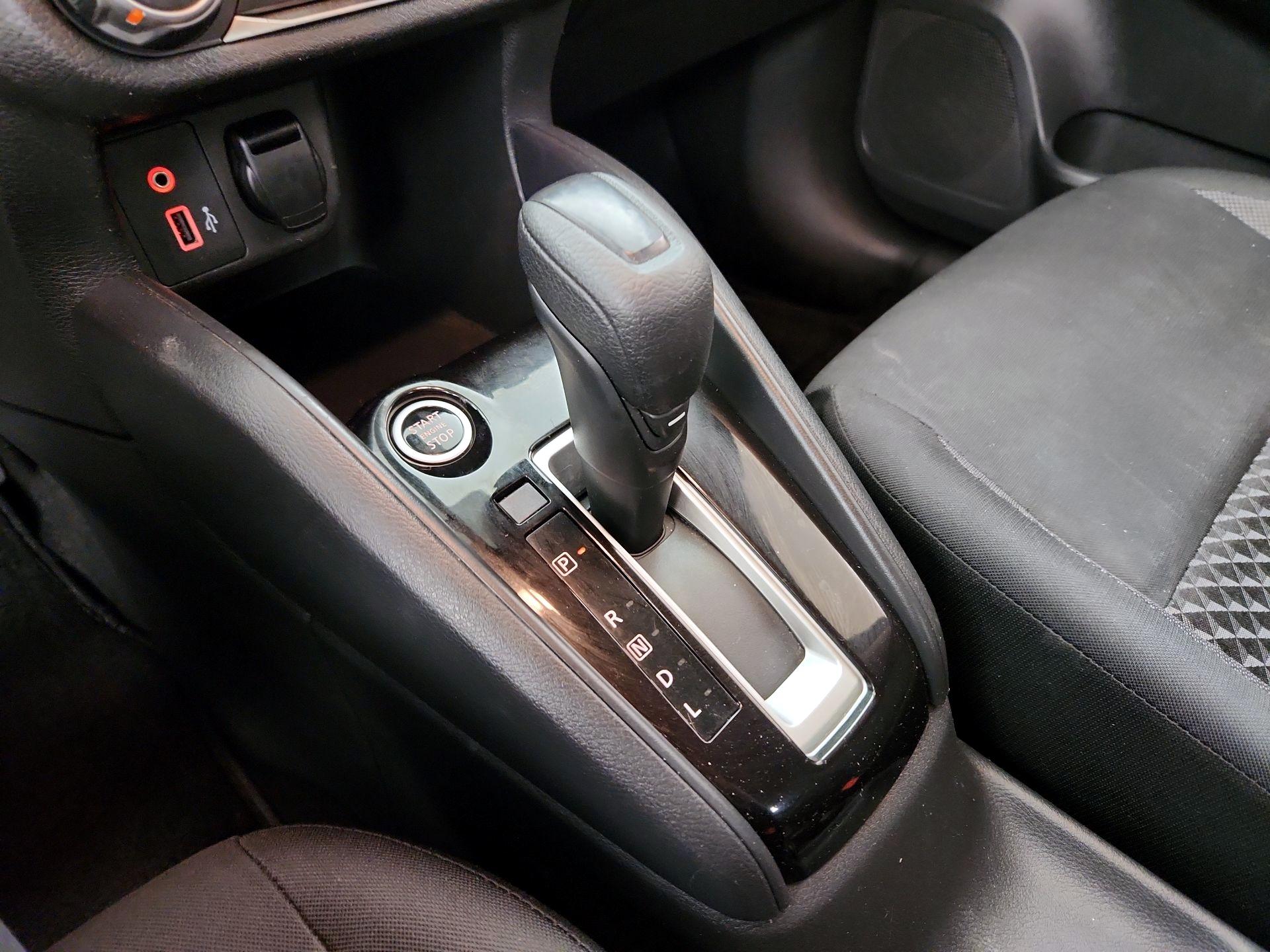 Thumbnail: 2020 Nissan Versa - 17