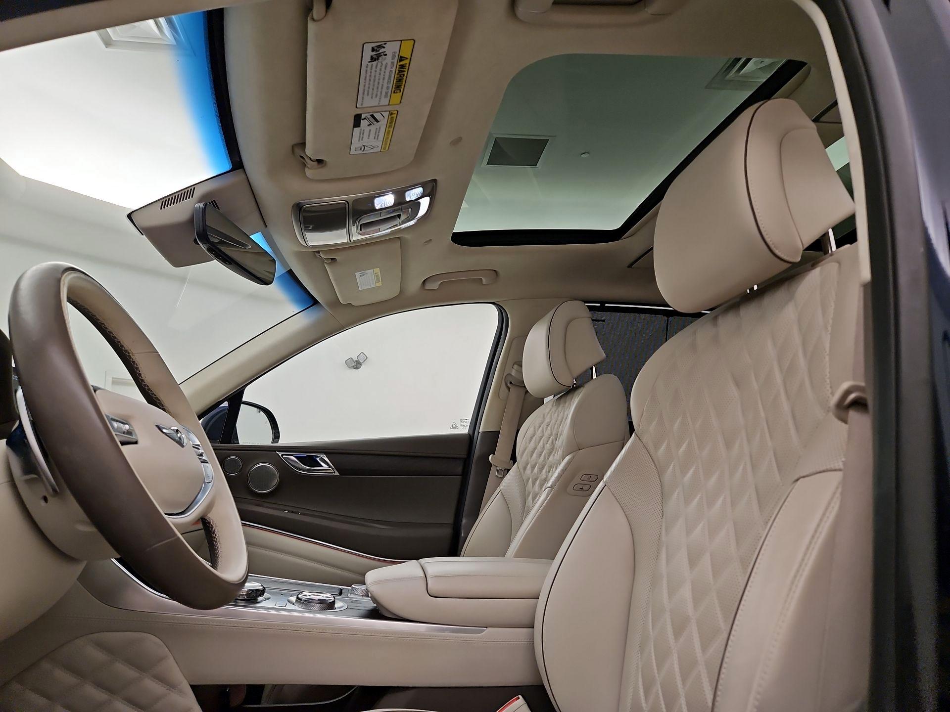 Thumbnail: 2023 Genesis GV80 - 20