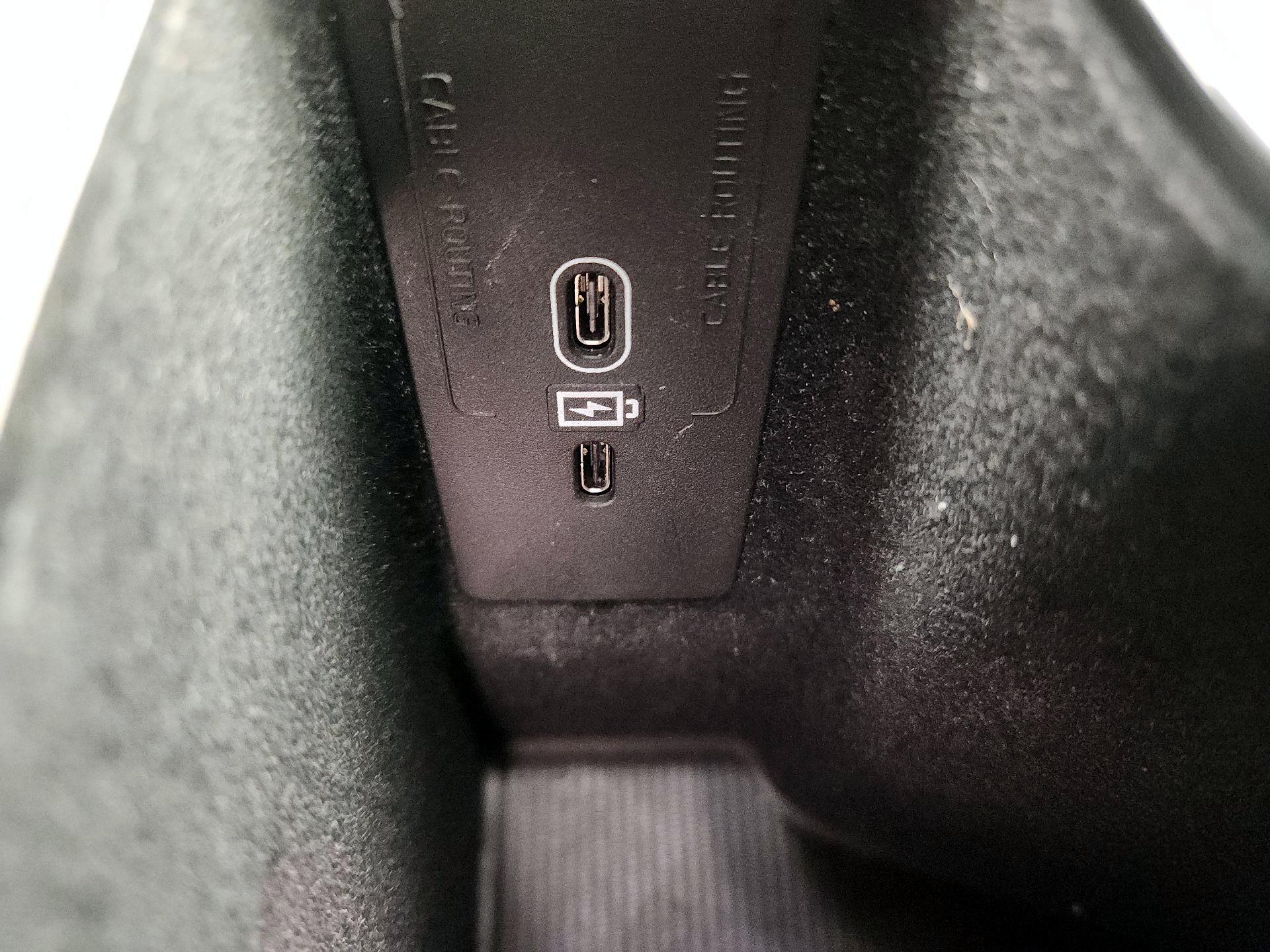 Thumbnail: 2023 Volvo XC60 - 18