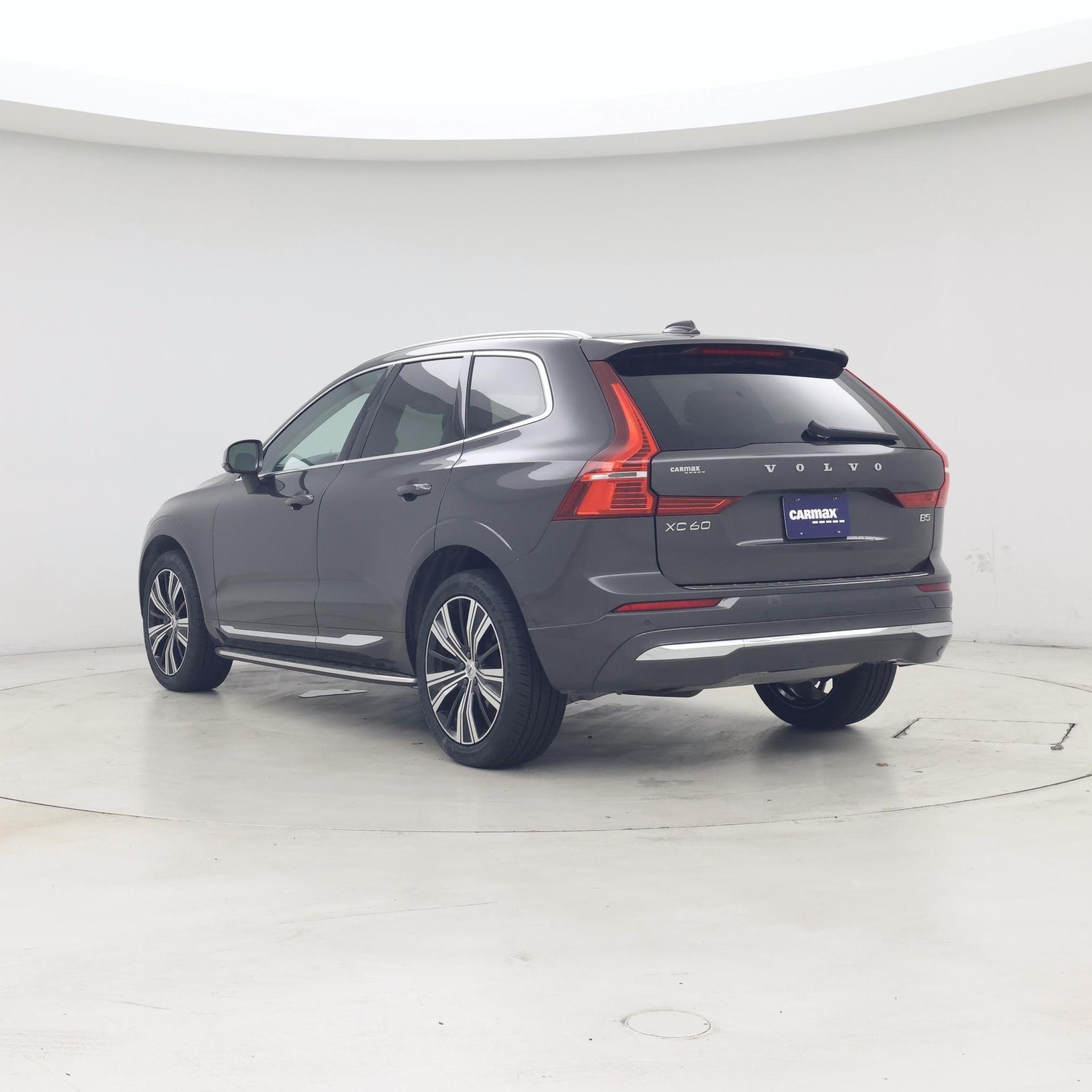 Thumbnail: 2023 Volvo XC60 - 2