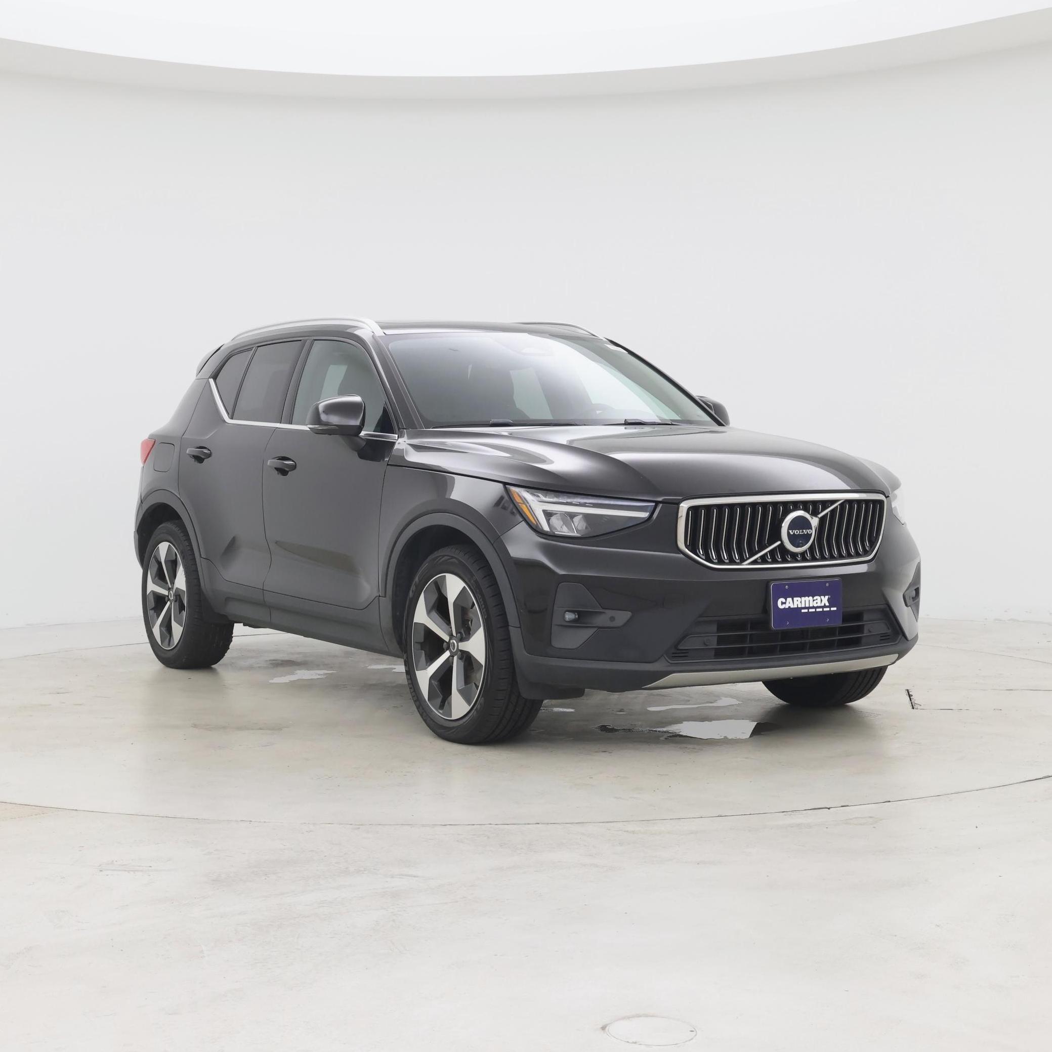 Black 2023 Volvo XC40 SUV / Crossover All-Wheel Drive Automatic
