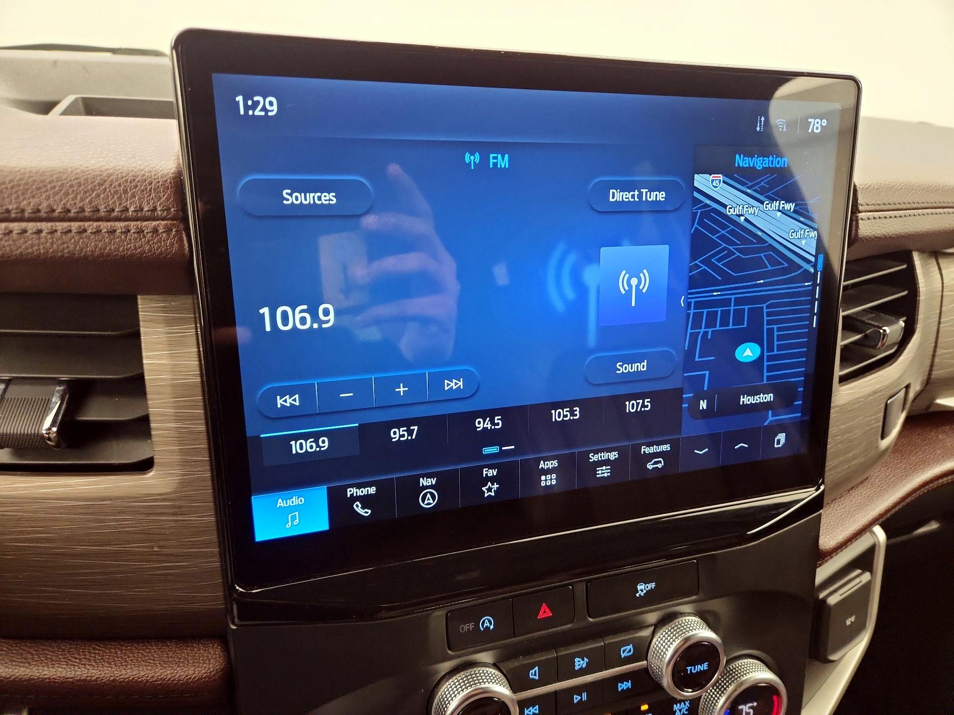 Thumbnail: 2024 Ford Expedition MAX - 16