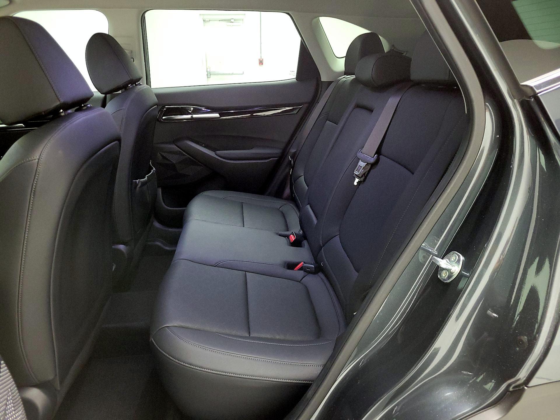 Thumbnail: 2024 Kia Seltos - 20