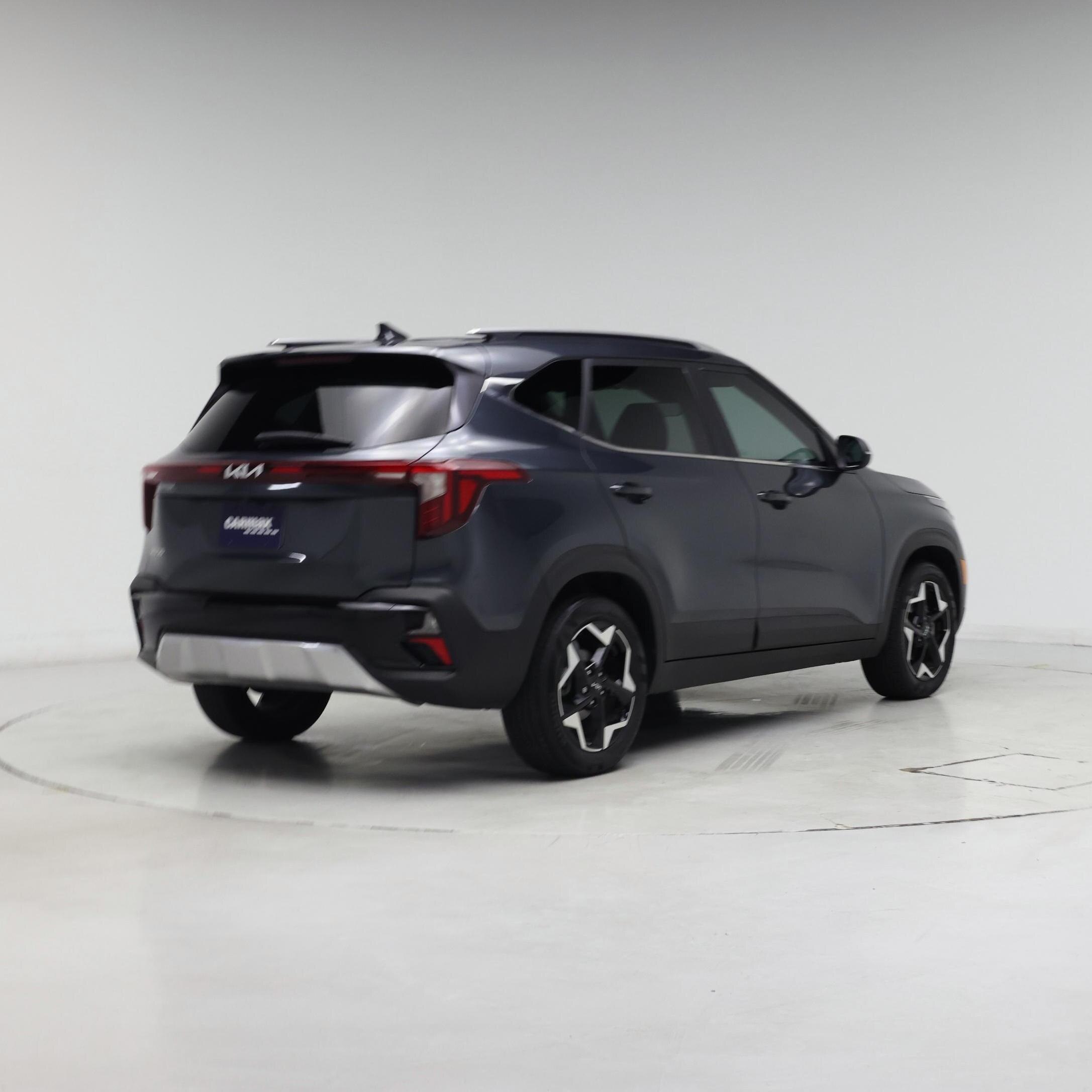 Thumbnail: 2024 Kia Seltos - 8