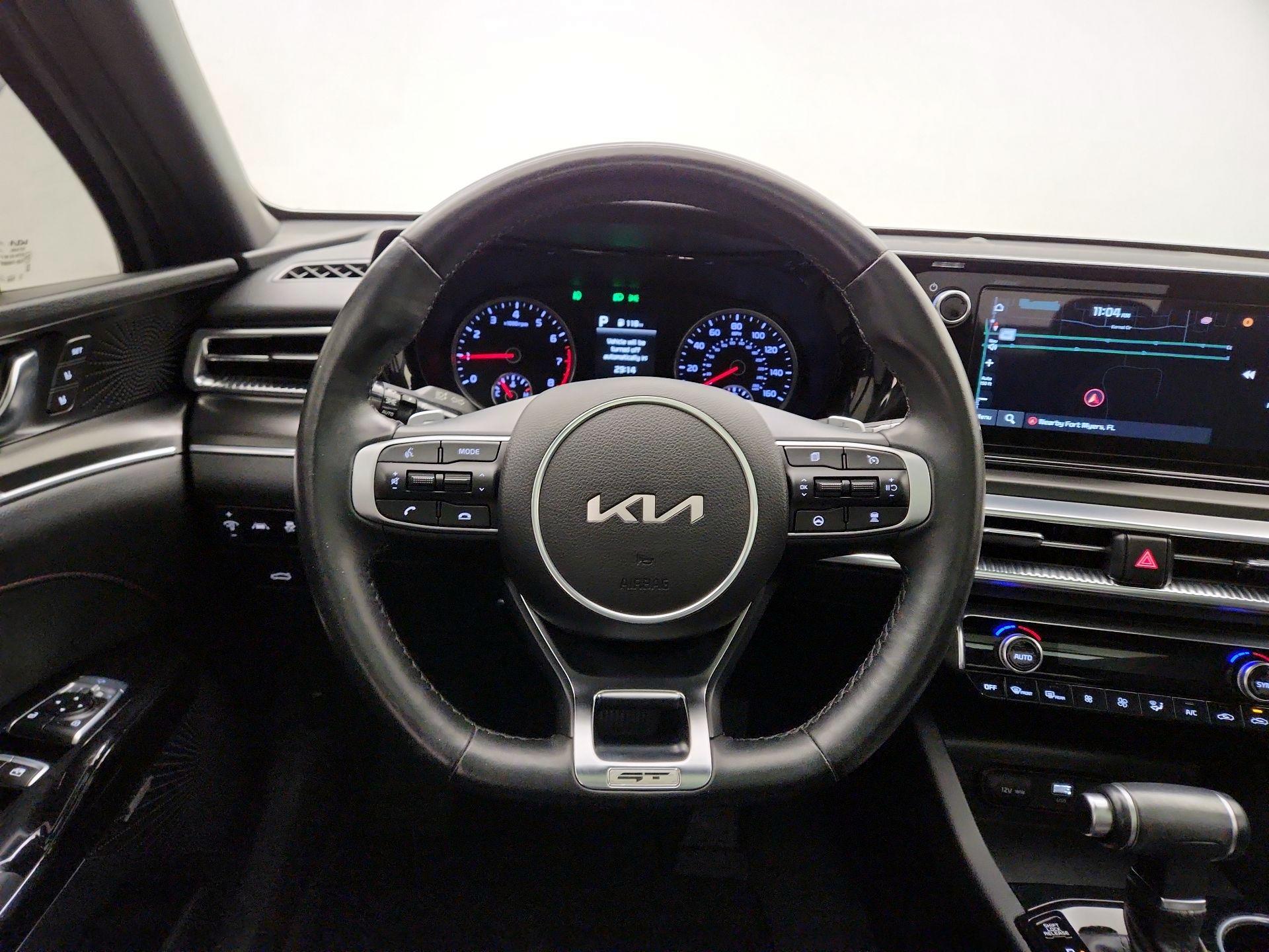 Thumbnail: 2023 Kia K5 - 10