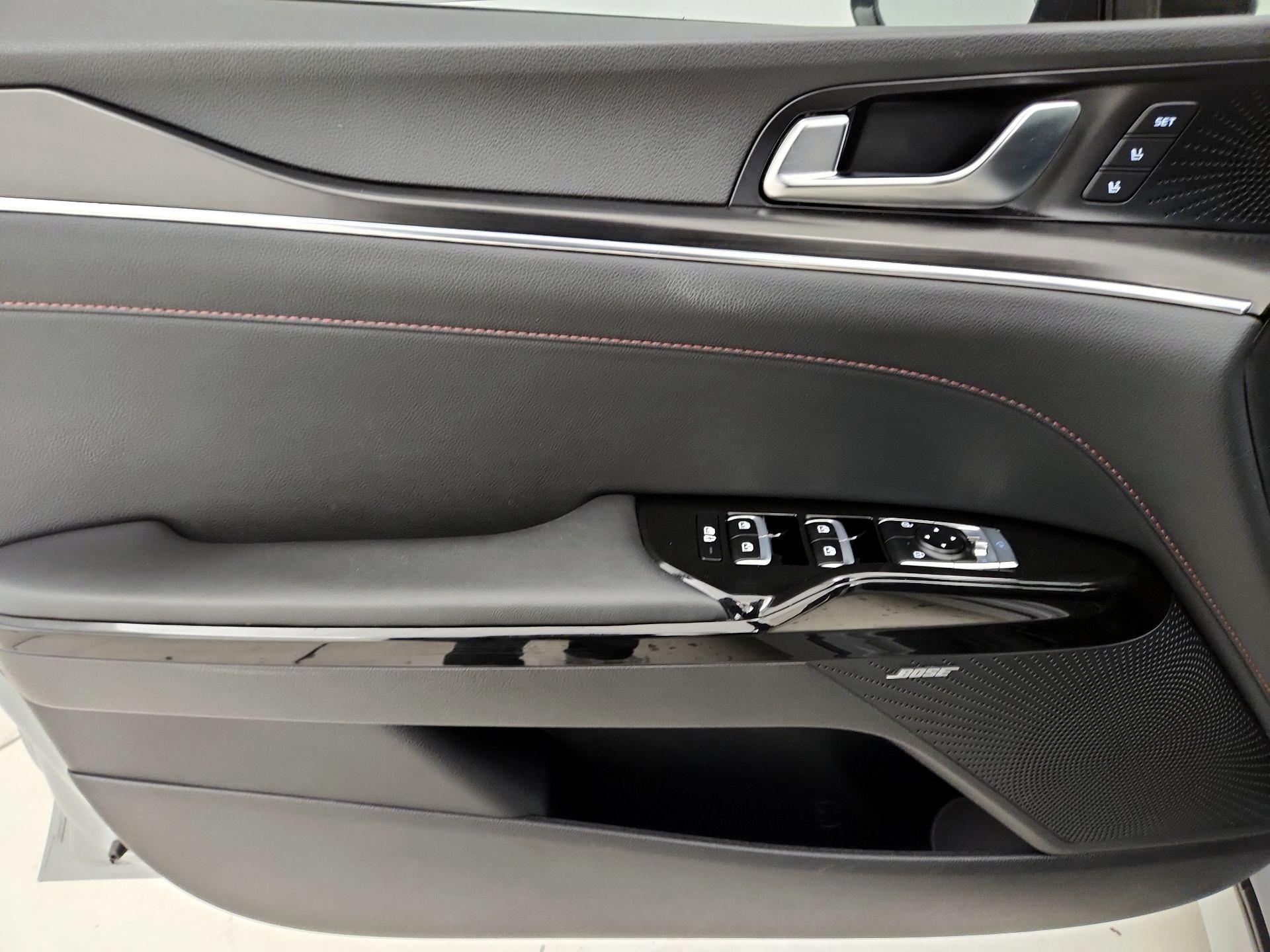 Thumbnail: 2023 Kia K5 - 12