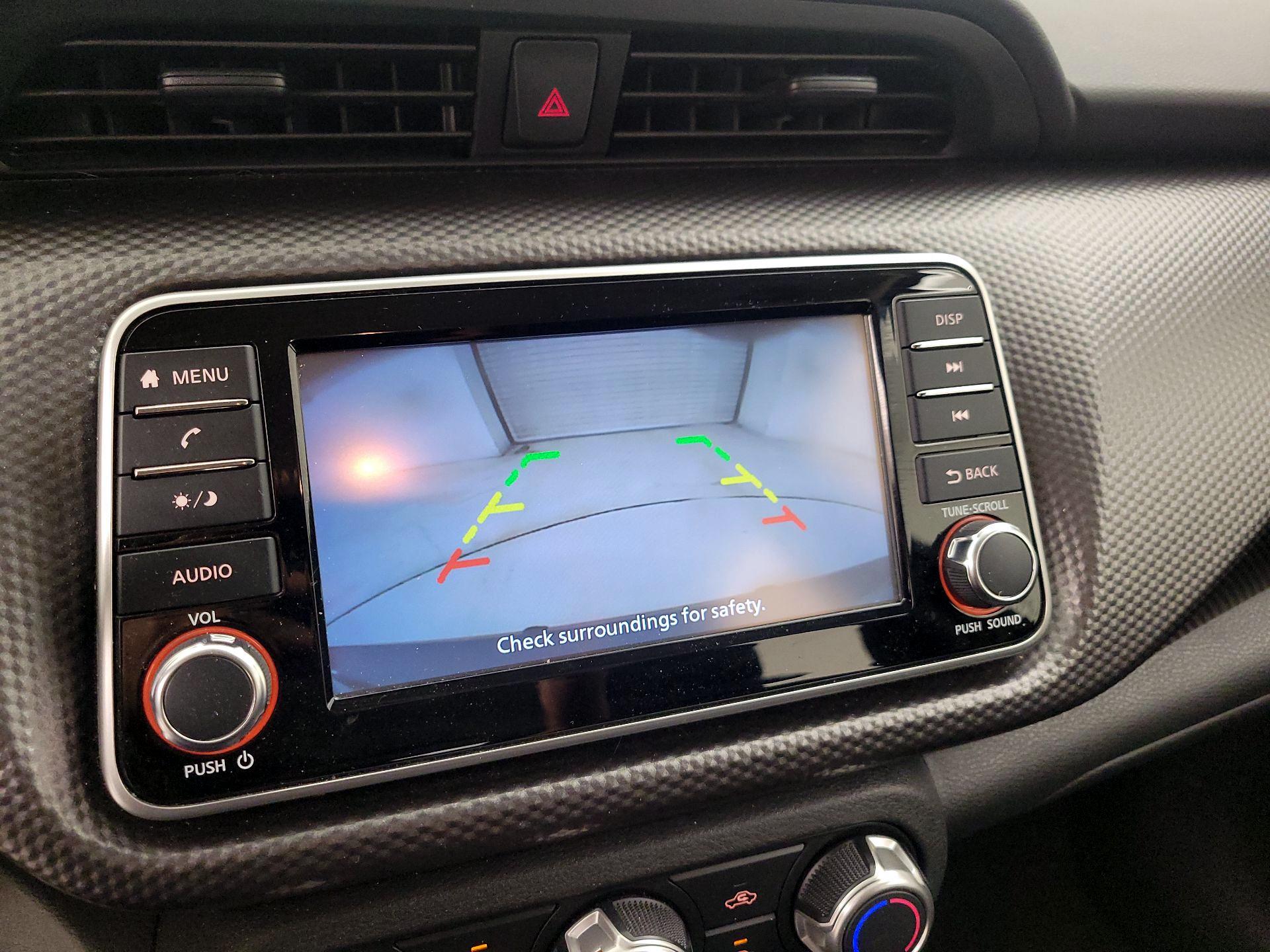 Thumbnail: 2020 Nissan Kicks - 12