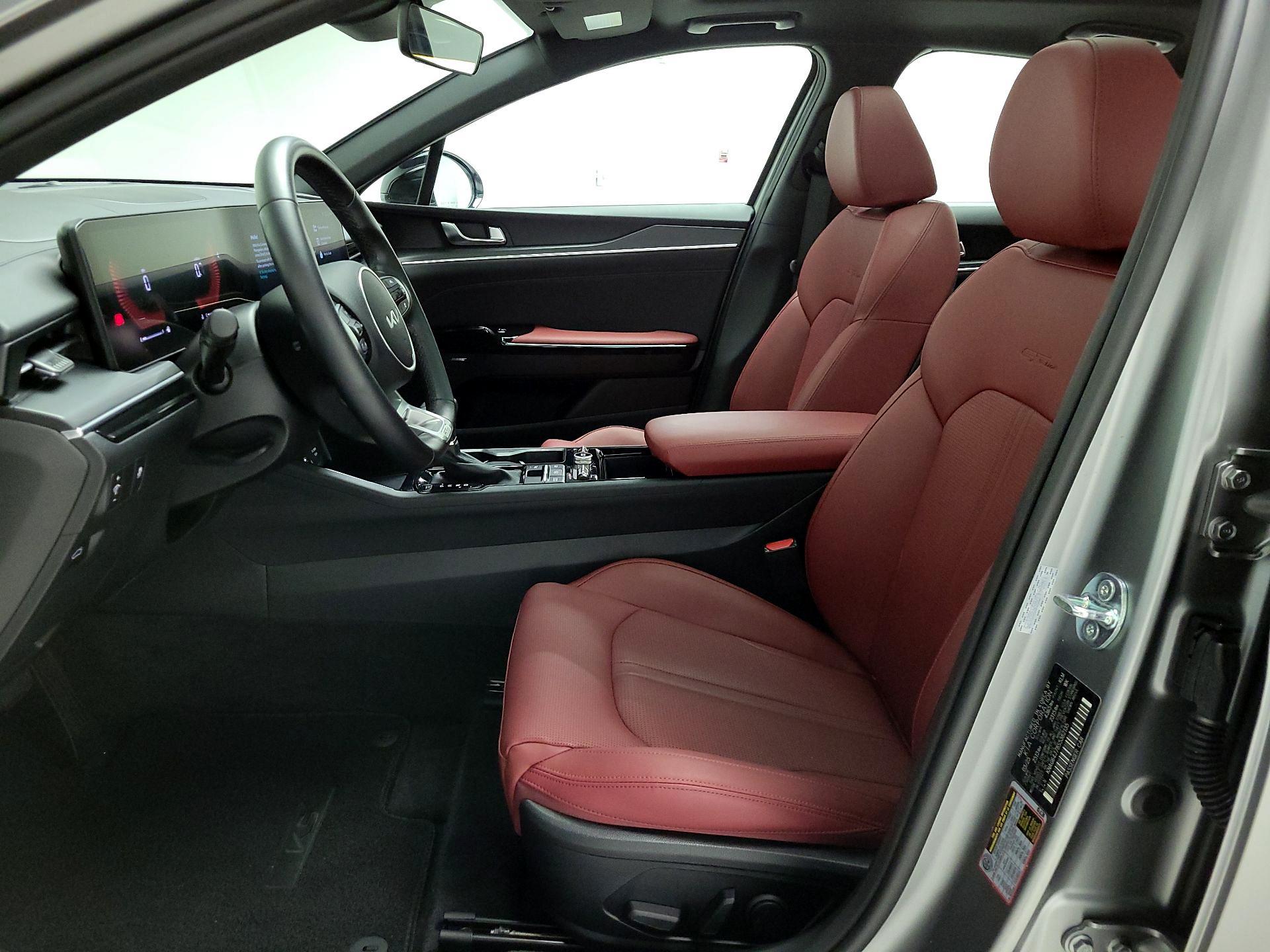 Thumbnail: 2025 Kia K5 - 11